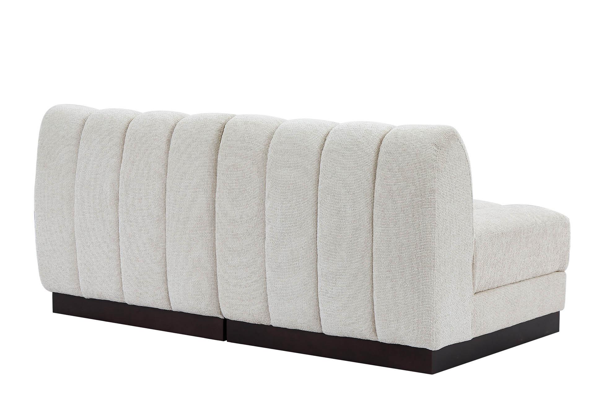 

    
124Cream-S64 Meridian Furniture Modular Sofa
