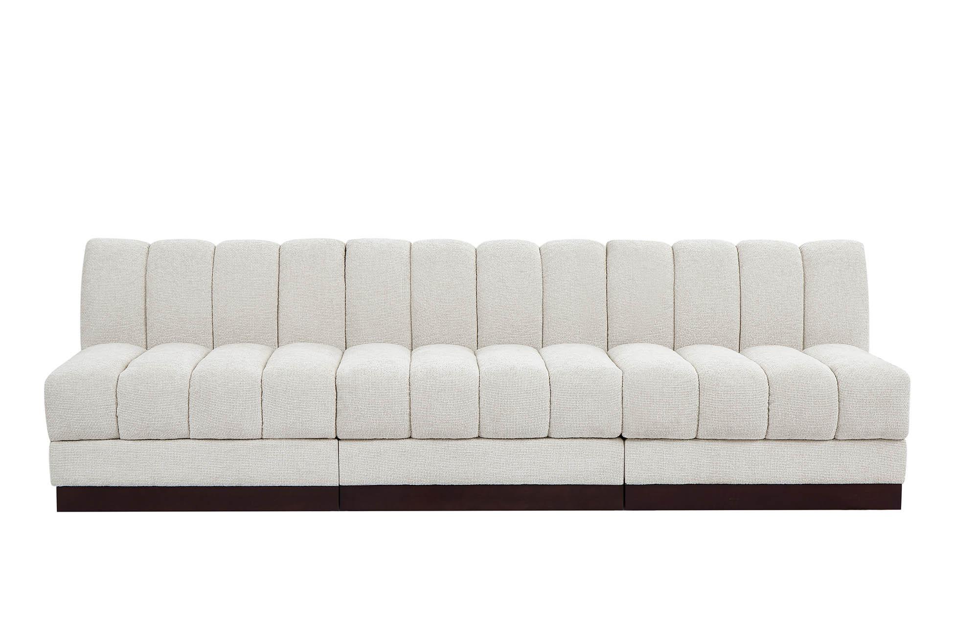 

        
Meridian Furniture QUINN 124Cream-S96 Modular Sofa Cream Chenille 094308312002
