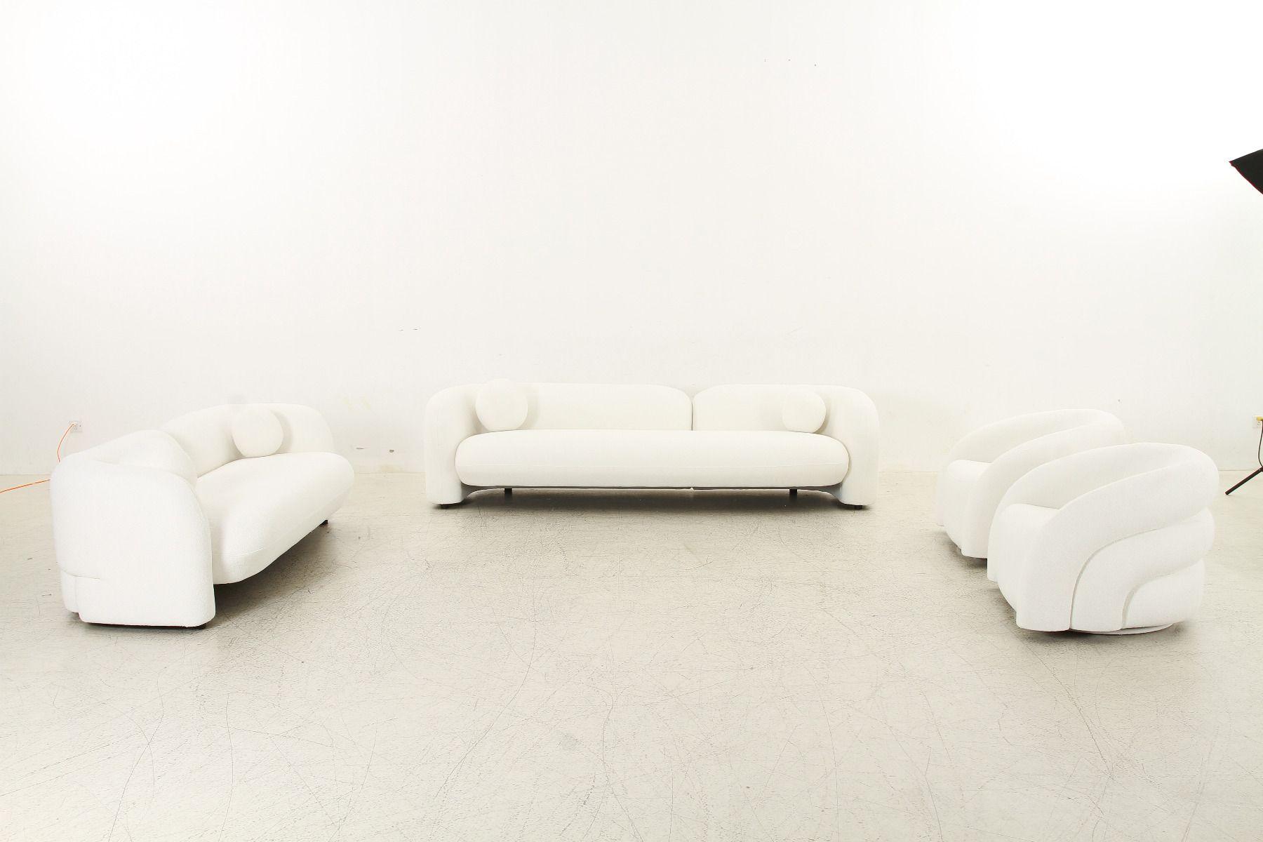 

    
Cream Fabric Extra Long Tufted Sofa Set 4Pcs AE3810-4S American Eagle
