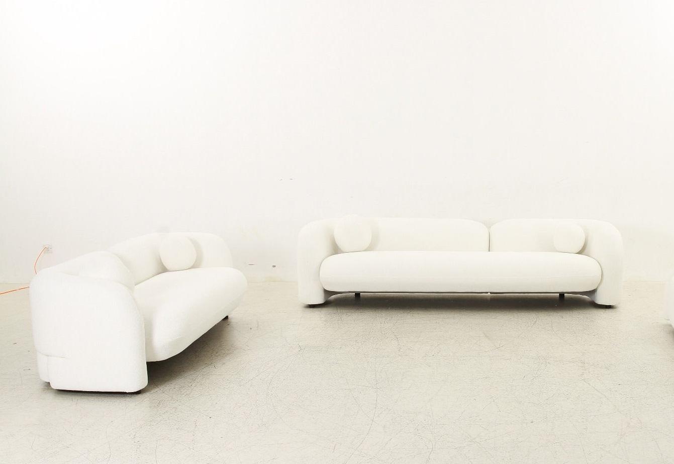 

    
Cream Fabric Tufted Sofa Set 2Pcs AE3810-SF American Eagle
