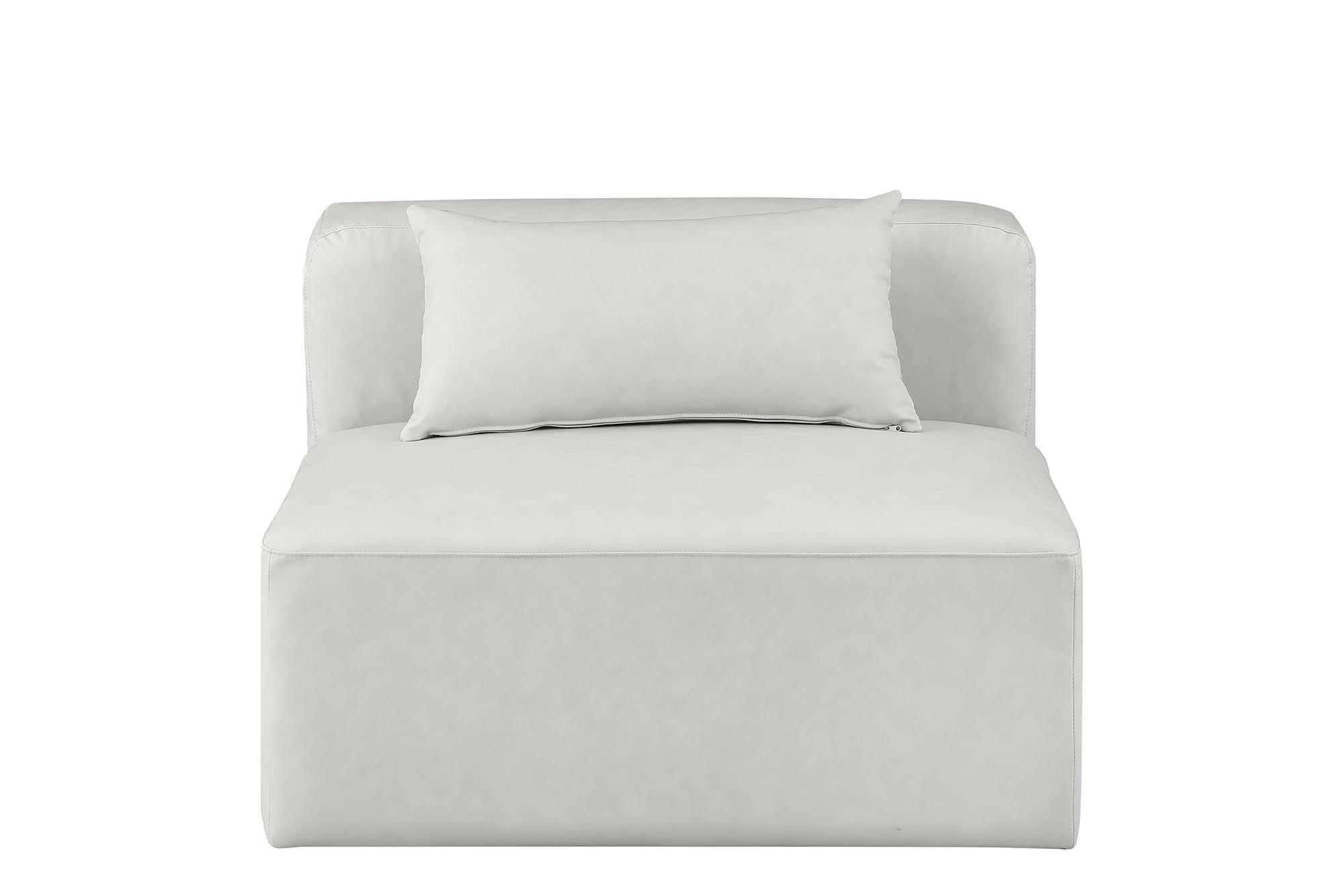 

    
Meridian Furniture CUBE 668Cream-Armless Armless Chair Cream 668Cream-Armless
