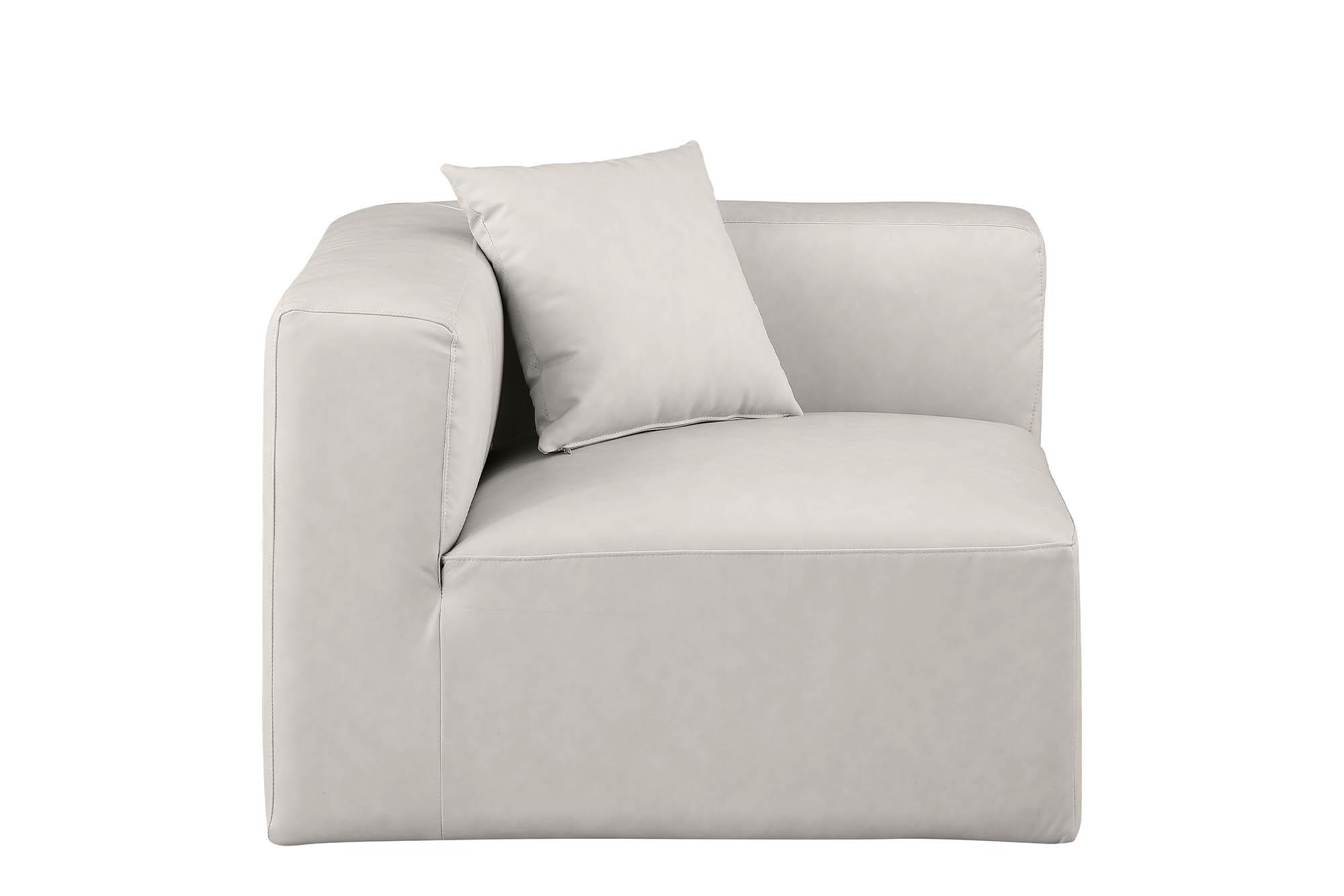 

    
Meridian Furniture CUBE 668Cream-Corner Corner chair Cream 668Cream-Corner
