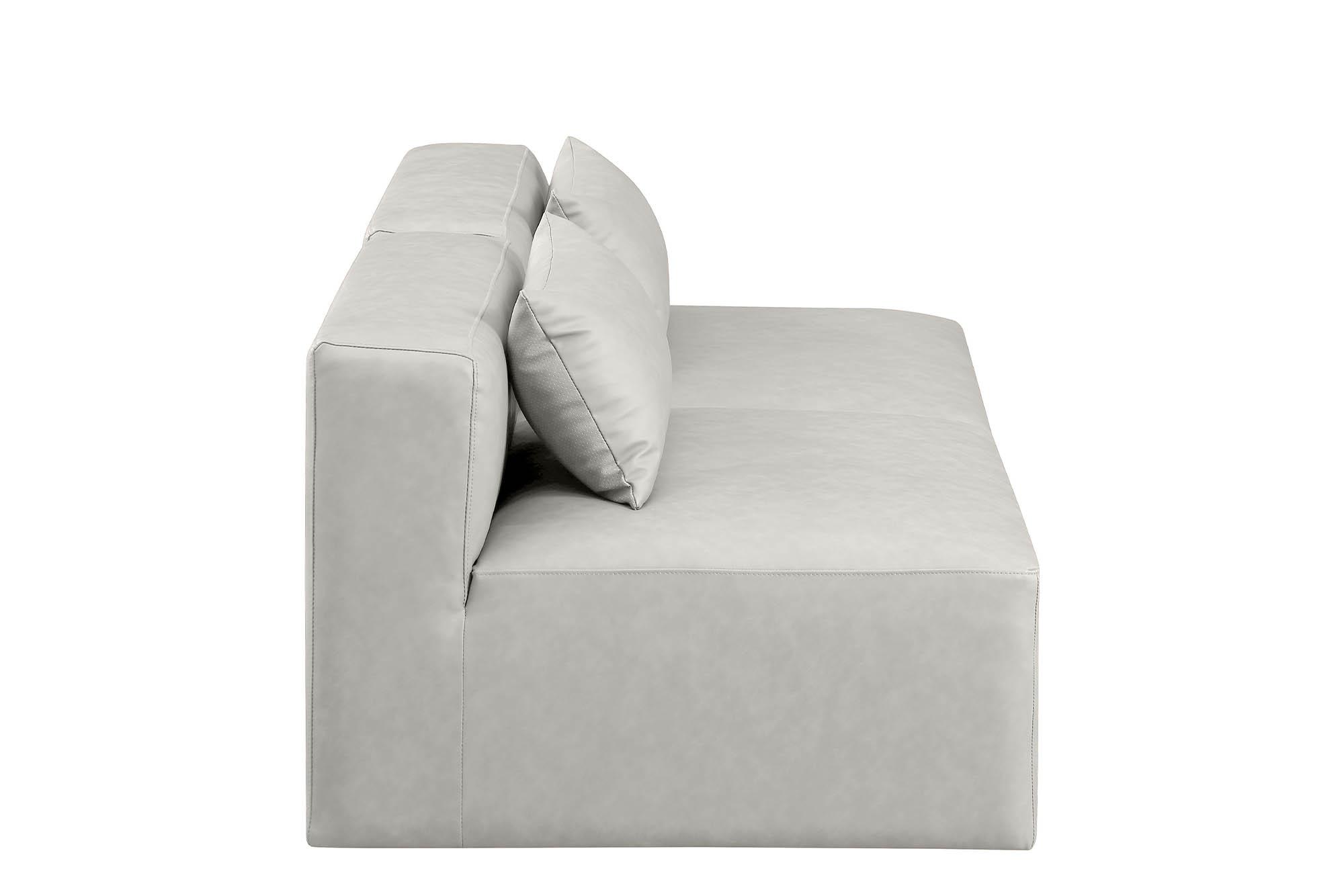 

        
Meridian Furniture CUBE 668Cream-S72A Modular Sofa Cream Faux Leather 094308316987
