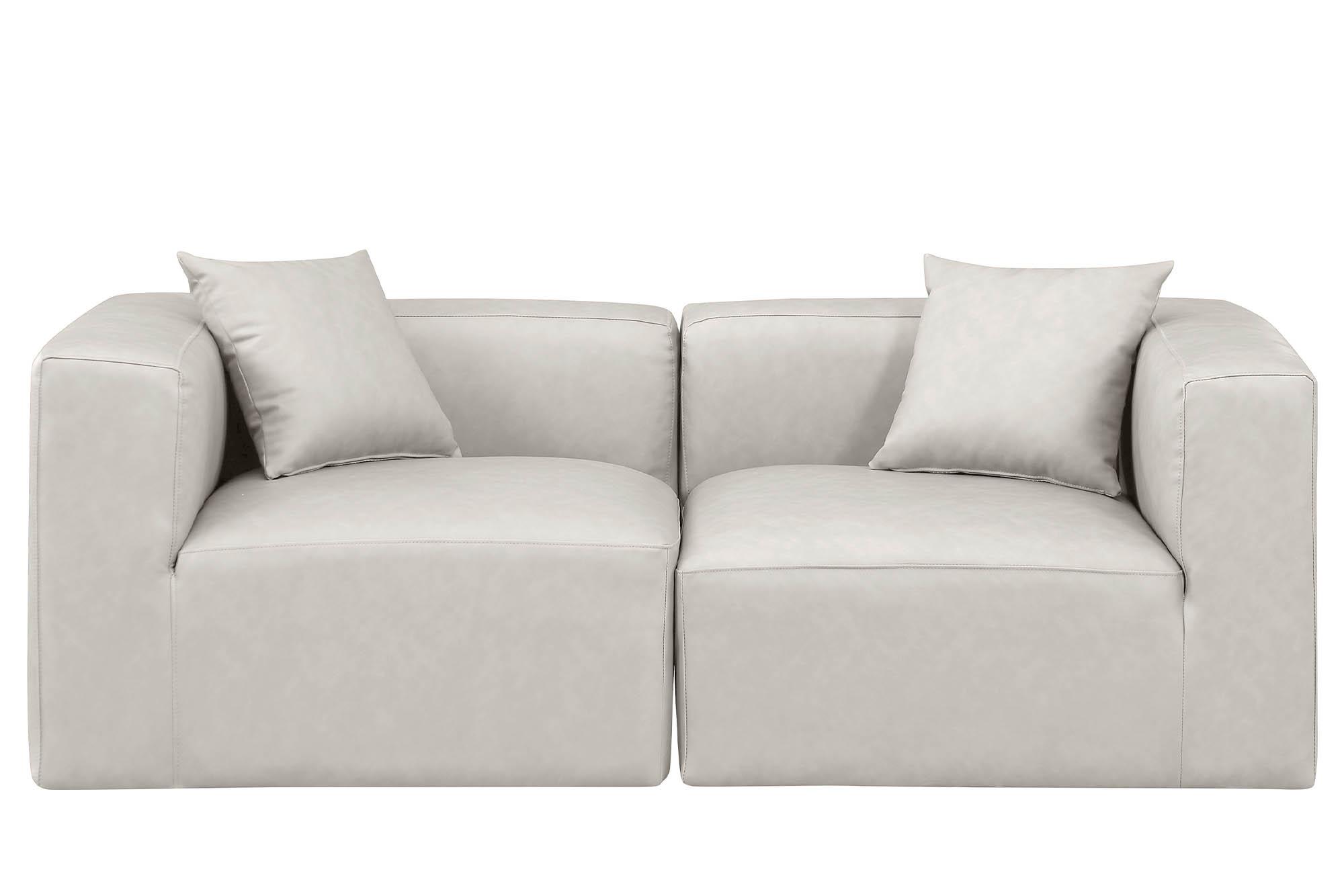 

    
Meridian Furniture CUBE 668Cream-S72B Modular Sofa Cream 668Cream-S72B
