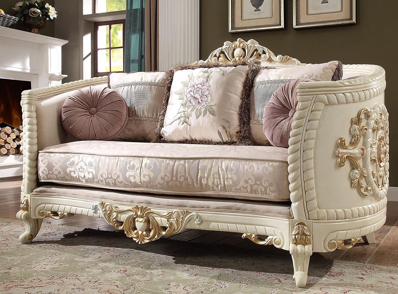

    
Cream Chenille Loveseat Bone Carved Wood Traditional Homey Design HD-2011
