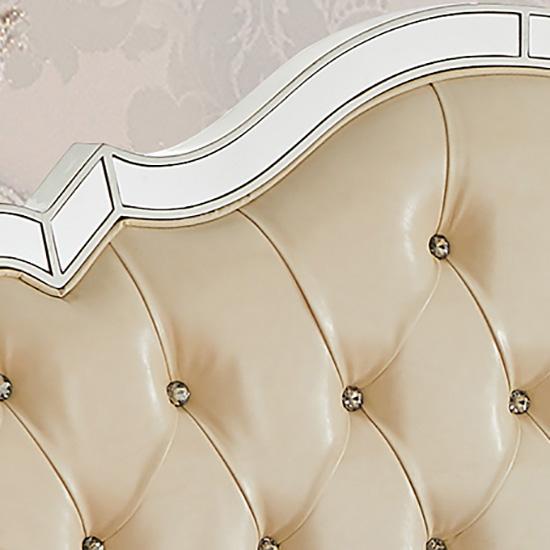 

    
Cream Leather & Mirror Tufted Headboard King Bed Homey Design HD-2800
