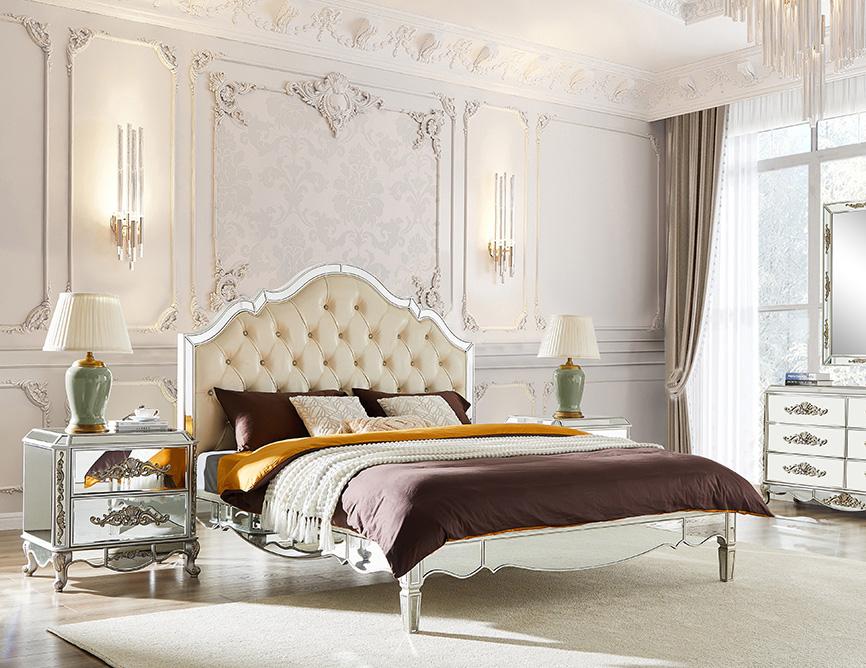 

    
Cream Leather & Mirror Tufted Headboard King Bedroom Set 3Pcs Homey Design HD-2800
