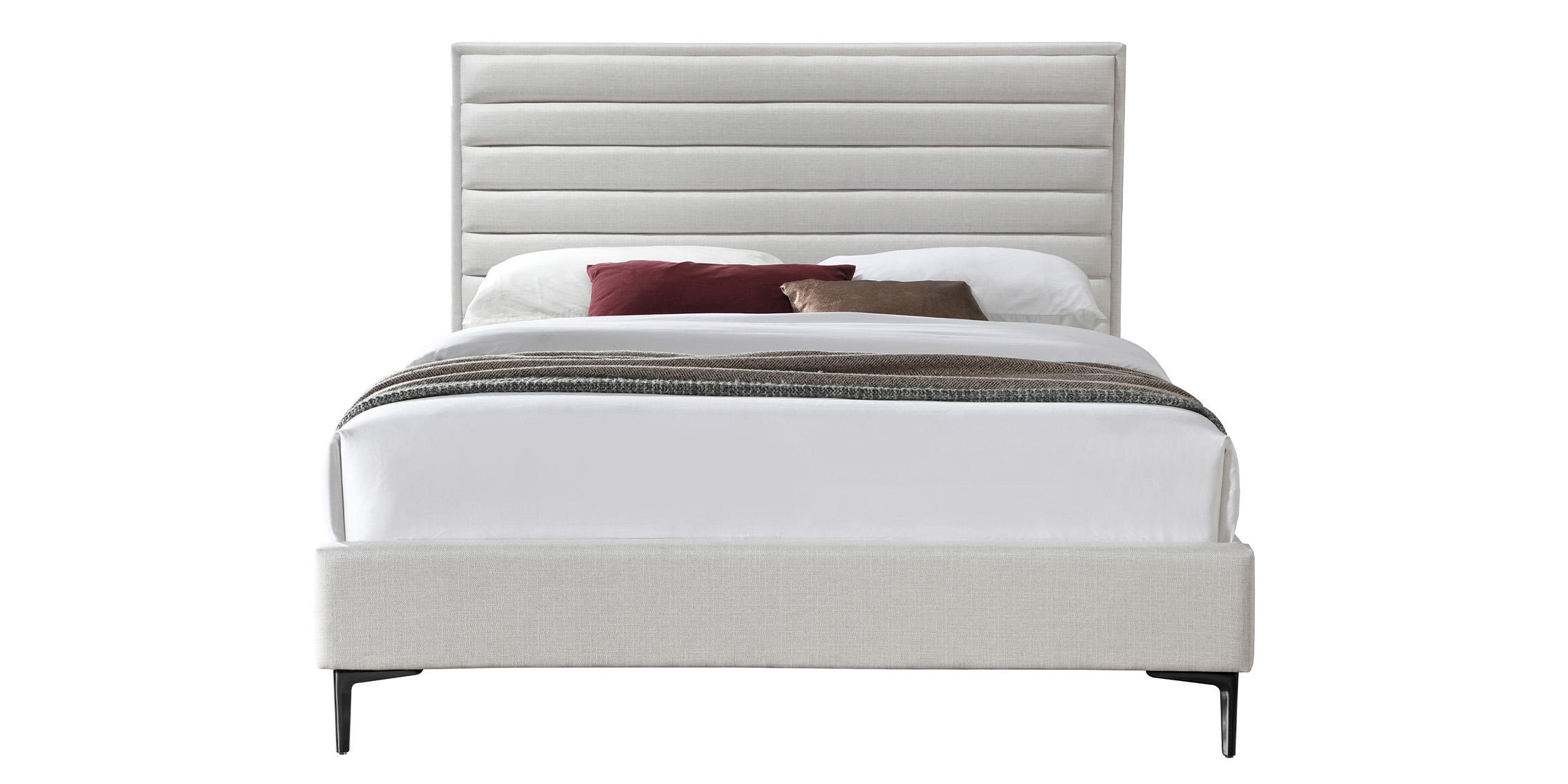 

    
HunterCream-F Meridian Furniture Platform Bed
