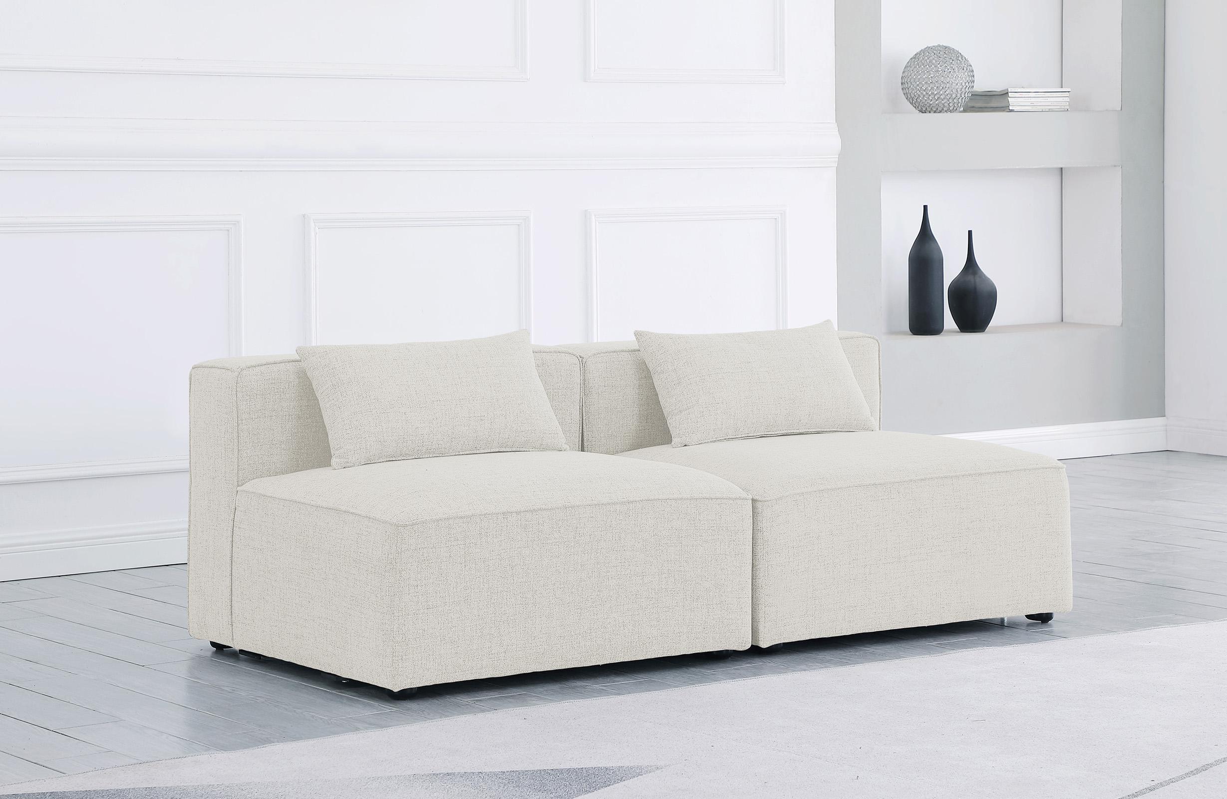 

    
CREAM Linen Modular Sofa CUBE 630Cream-S72A Meridian Contemporary Modern
