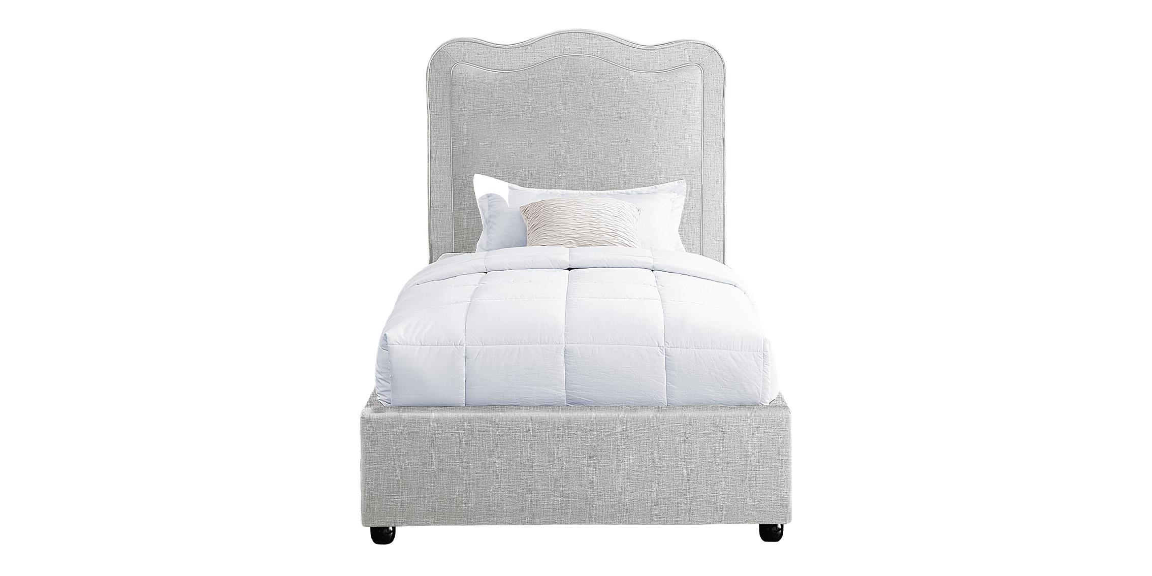 

        
Meridian Furniture FelixCream-T Platform Bed Cream Linen 094308266329

