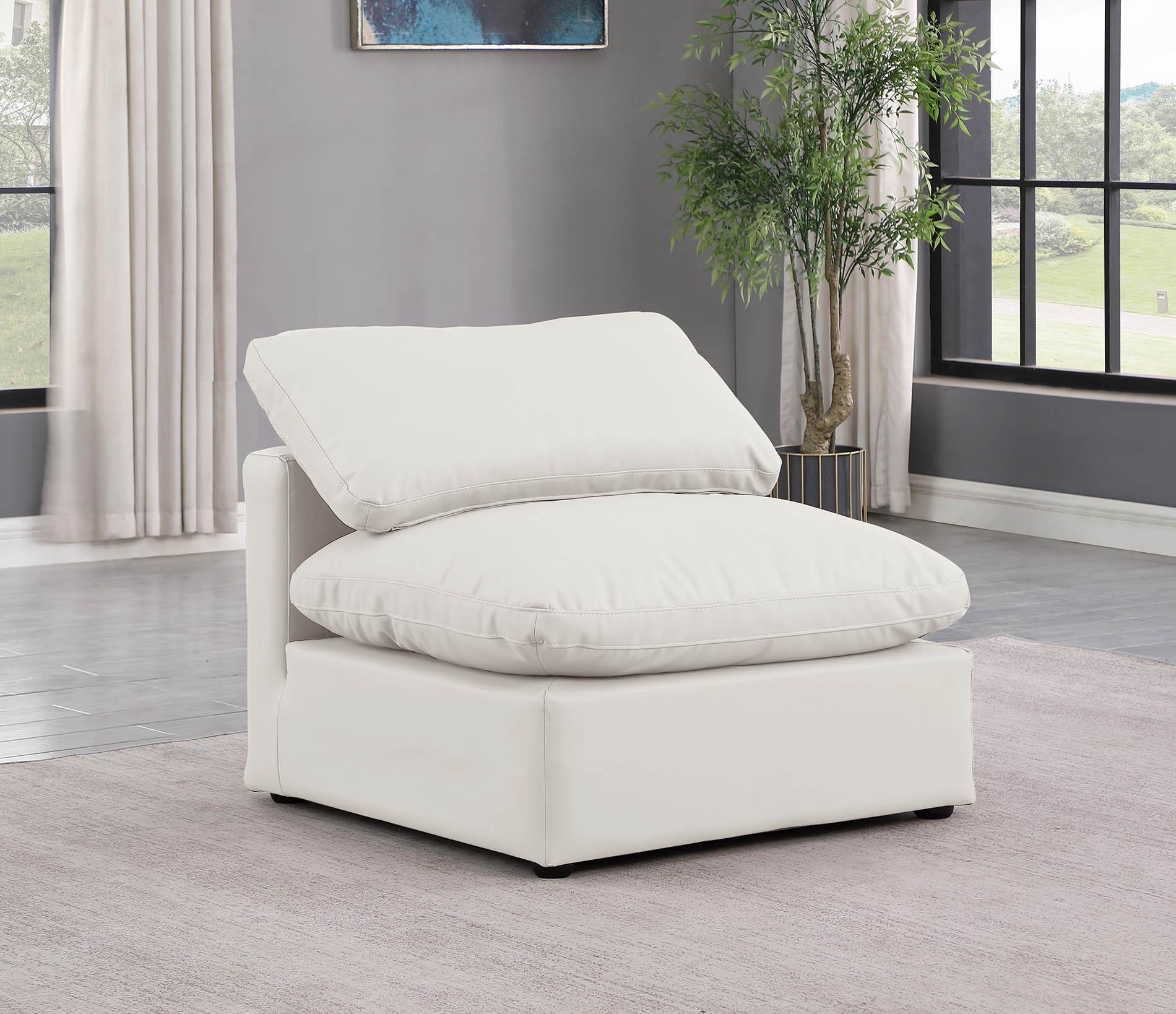 

    
Cream Vegan Leather Armless Chair INDULGE 146Cream-Armless Meridian Modern
