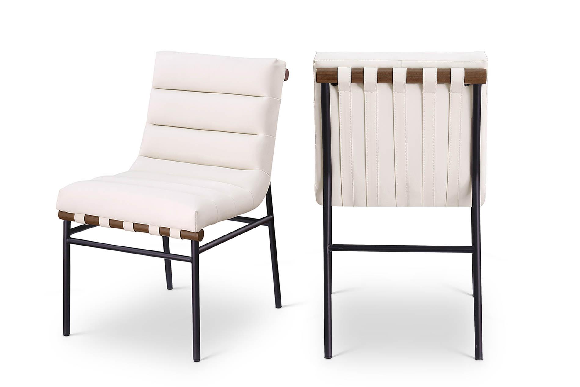 

    
Cream Vegan Leather Dining Chair Set 2Pcs BURKE 577Cream-C Meridian Modern
