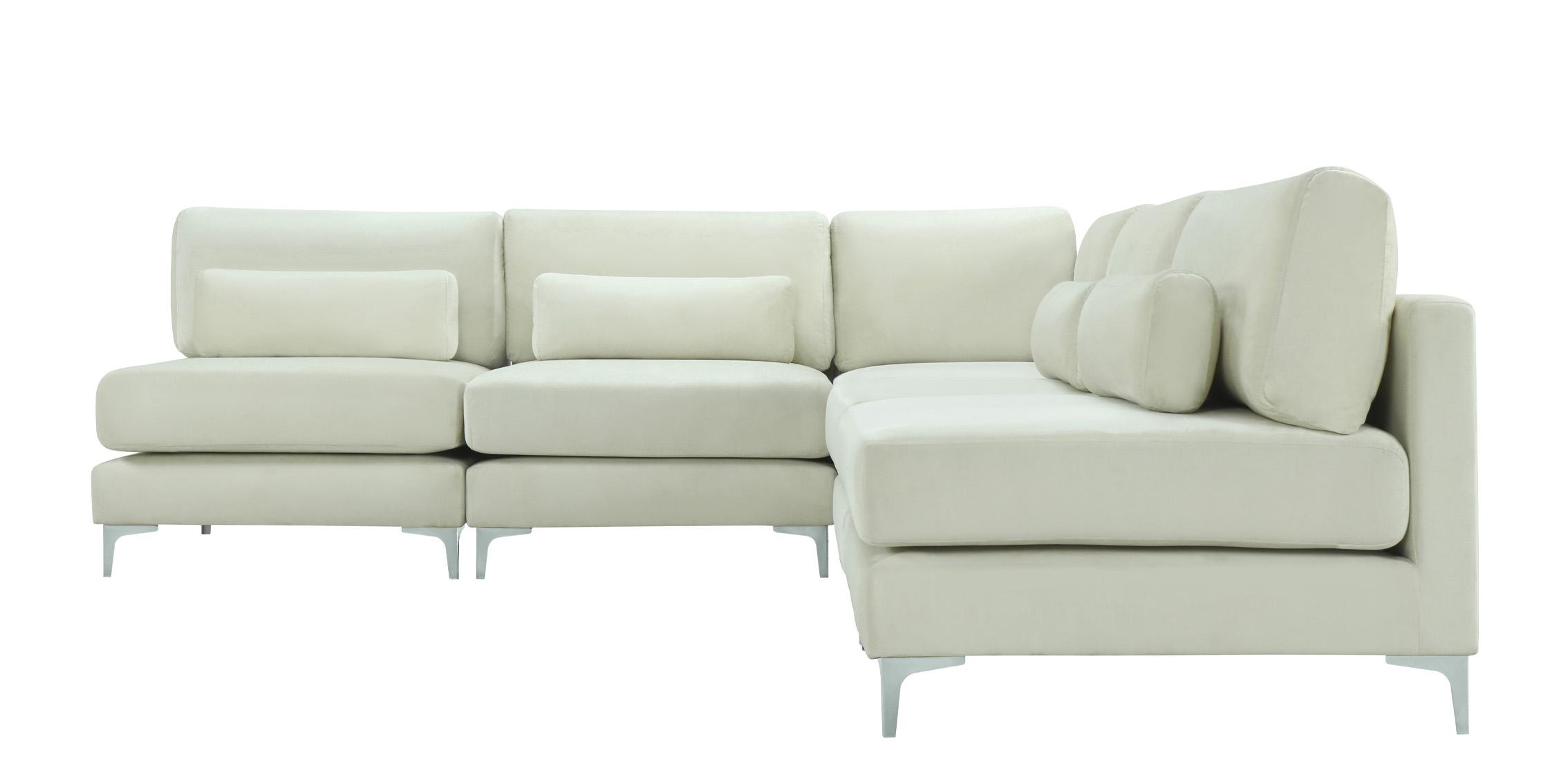 

    
605Cream-Sec5B Meridian Furniture Modular Sectional Sofa

