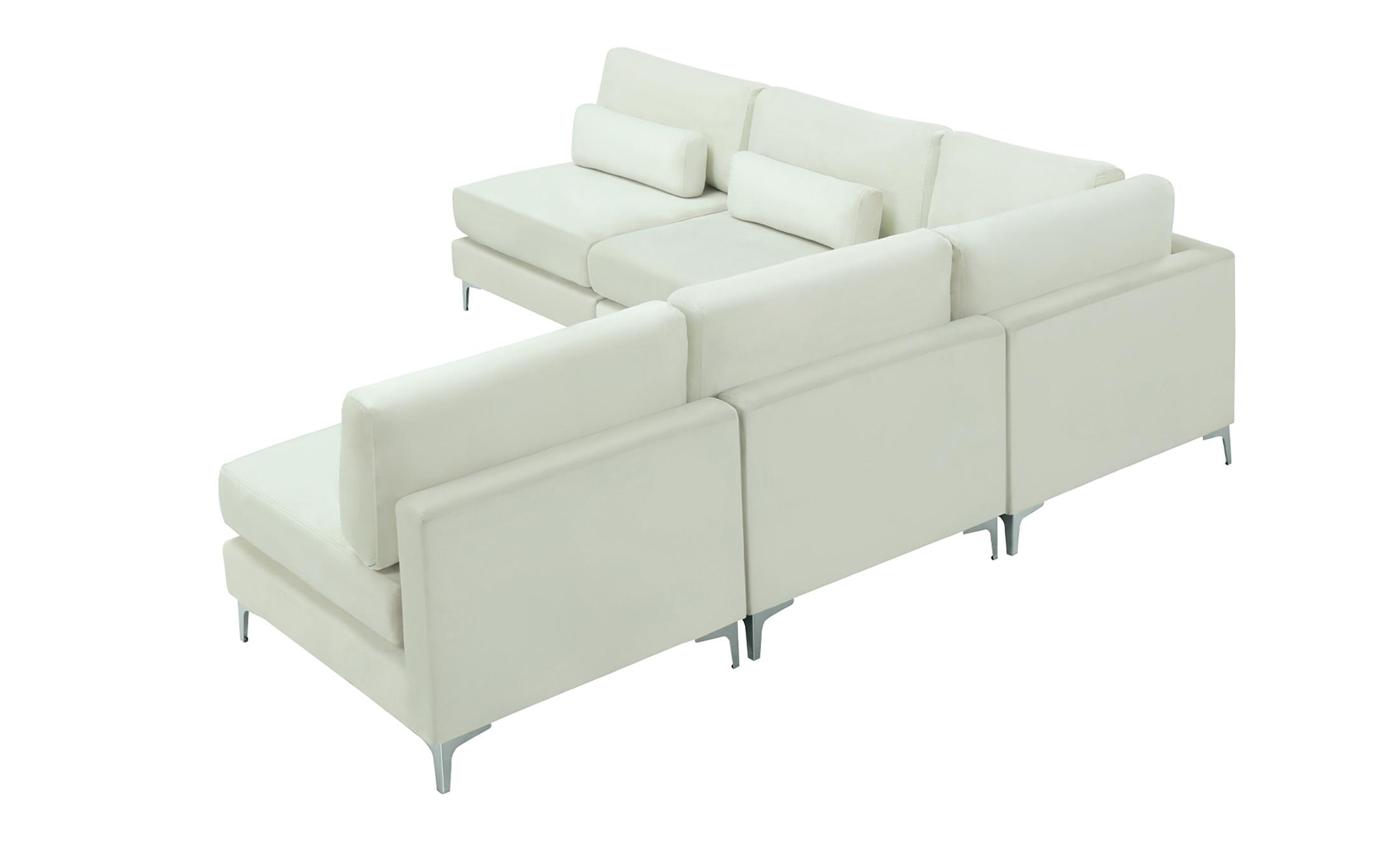 

        
Meridian Furniture JULIA 605Cream-Sec5B Modular Sectional Sofa Cream Velvet 753359809182
