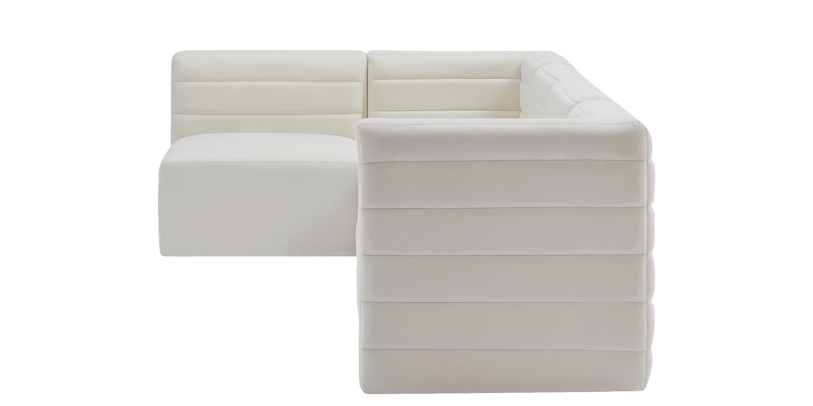 

    
677Cream-Sec5A Meridian Furniture Modular Sectional Sofa
