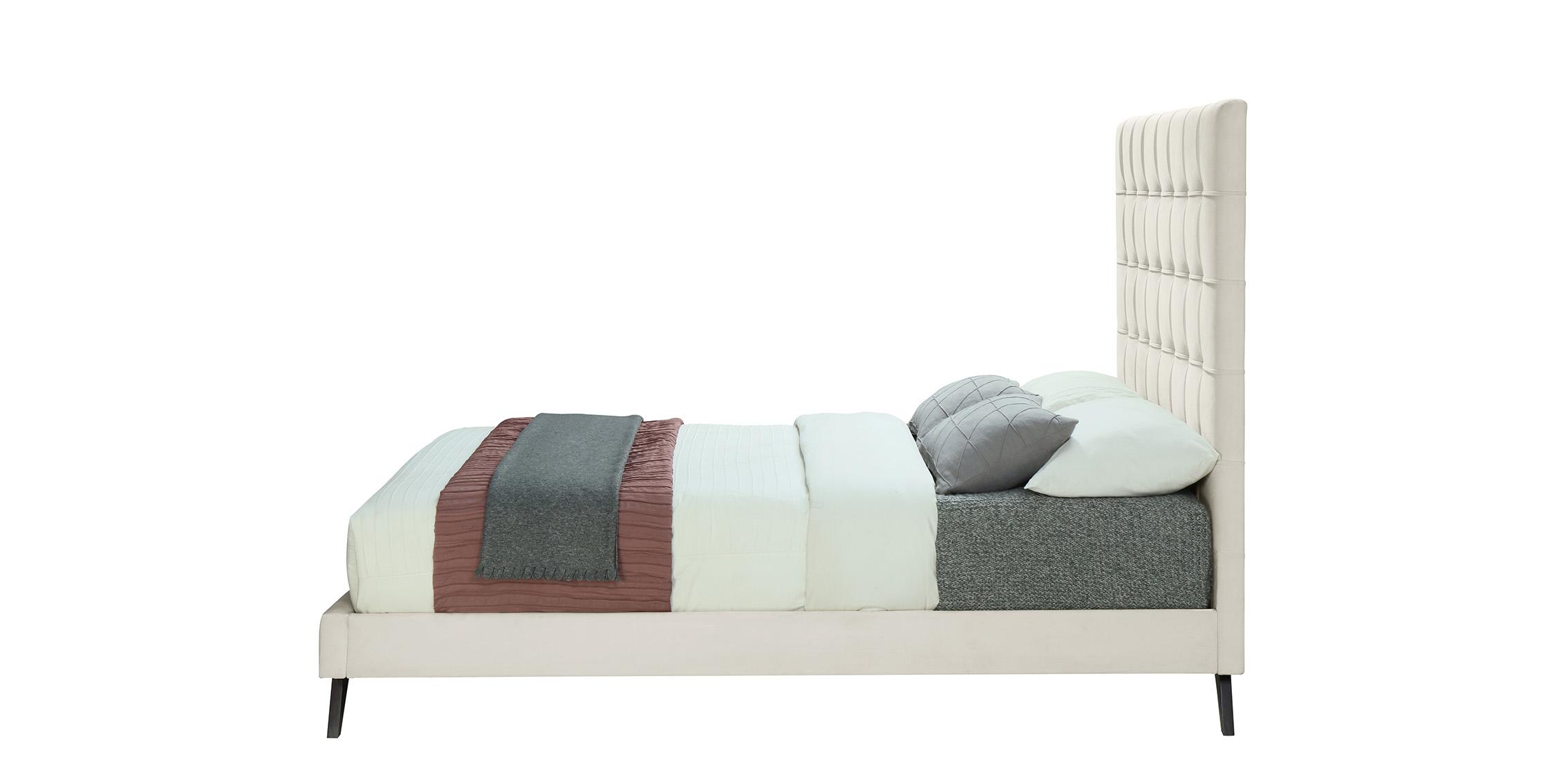 

        
Meridian Furniture ELLY EllyCream-K Platform Bed Cream/Espresso Fabric 753359799780
