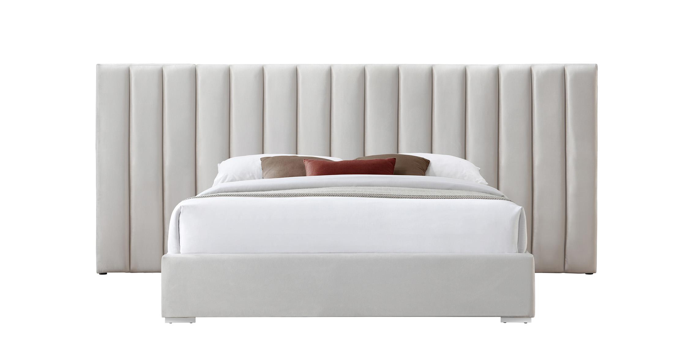 

        
Meridian Furniture PABLO PabloCream-K Platform Bed Cream Fabric 094308251882
