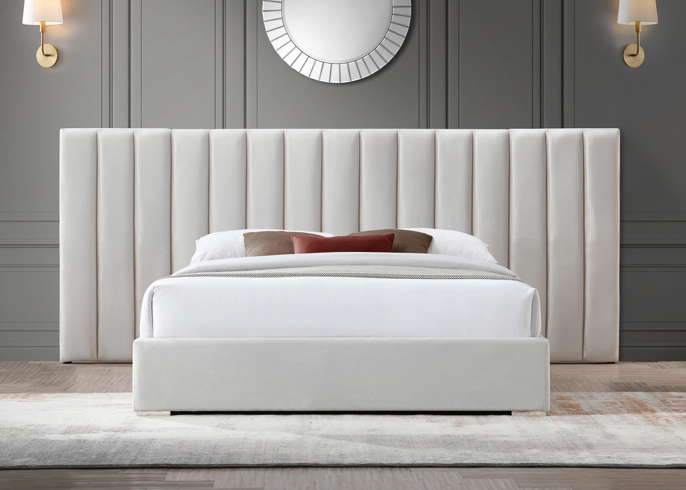 

    
Meridian Furniture PABLO PabloCream-K Platform Bed Cream PabloCream-K

