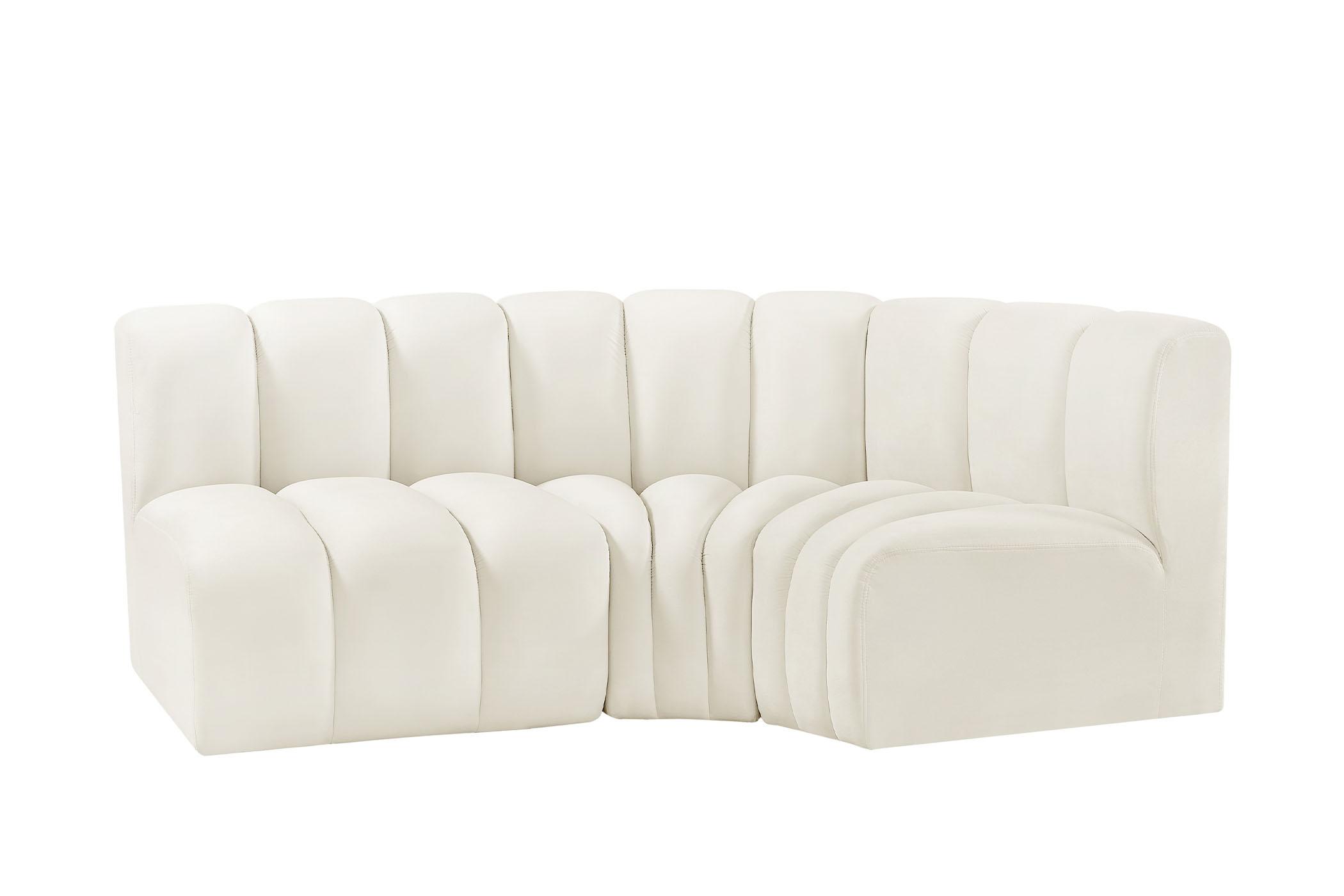 

        
Meridian Furniture ARC 103Cream-S3A Modular Sectional Sofa Cream Velvet 094308298375
