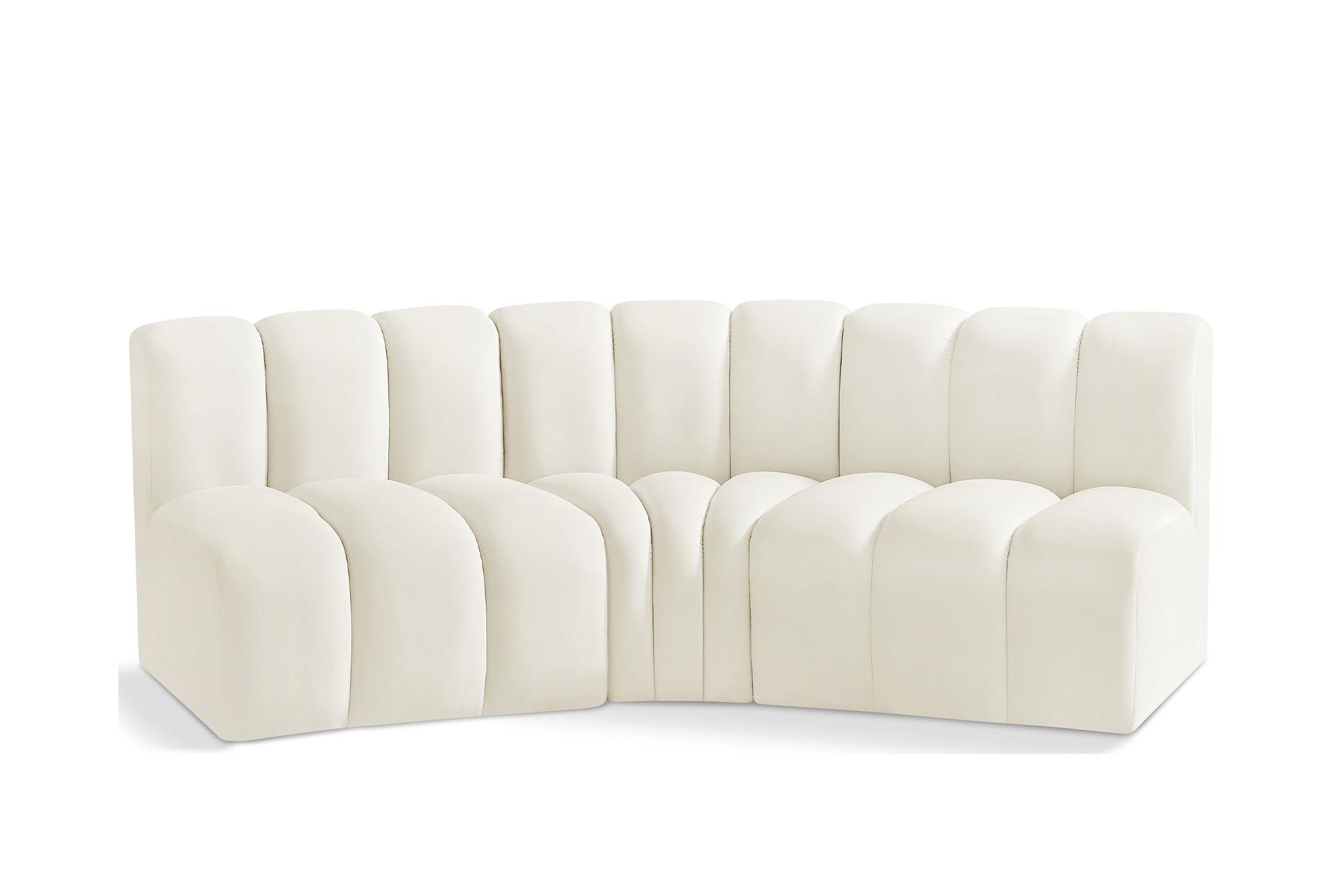 

        
Meridian Furniture ARC 103Cream-S3B Modular Sectional Sofa Cream Velvet 094308298382
