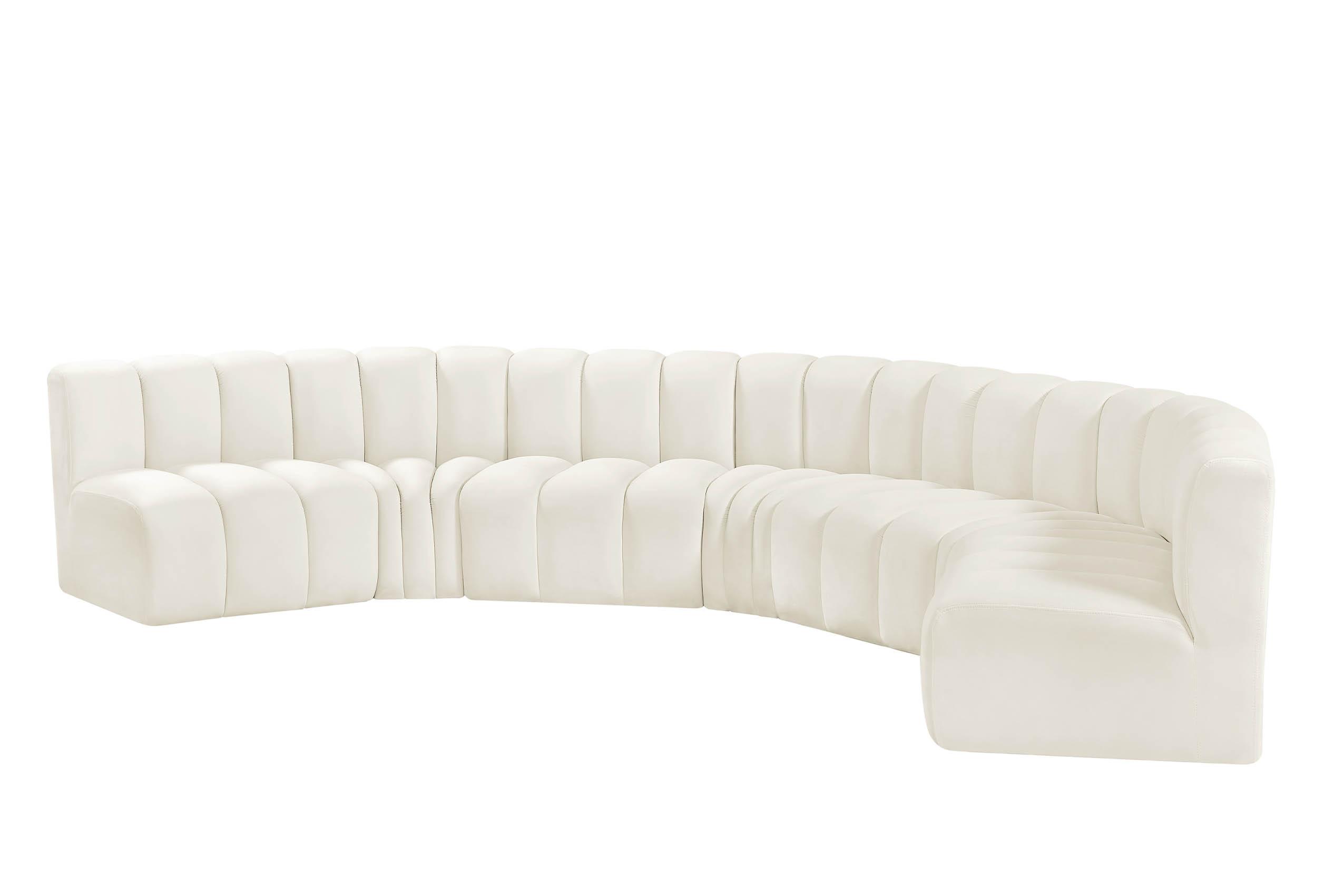 

        
Meridian Furniture ARC 103Cream-S7B Modular Sectional Sofa Cream Velvet 094308298580
