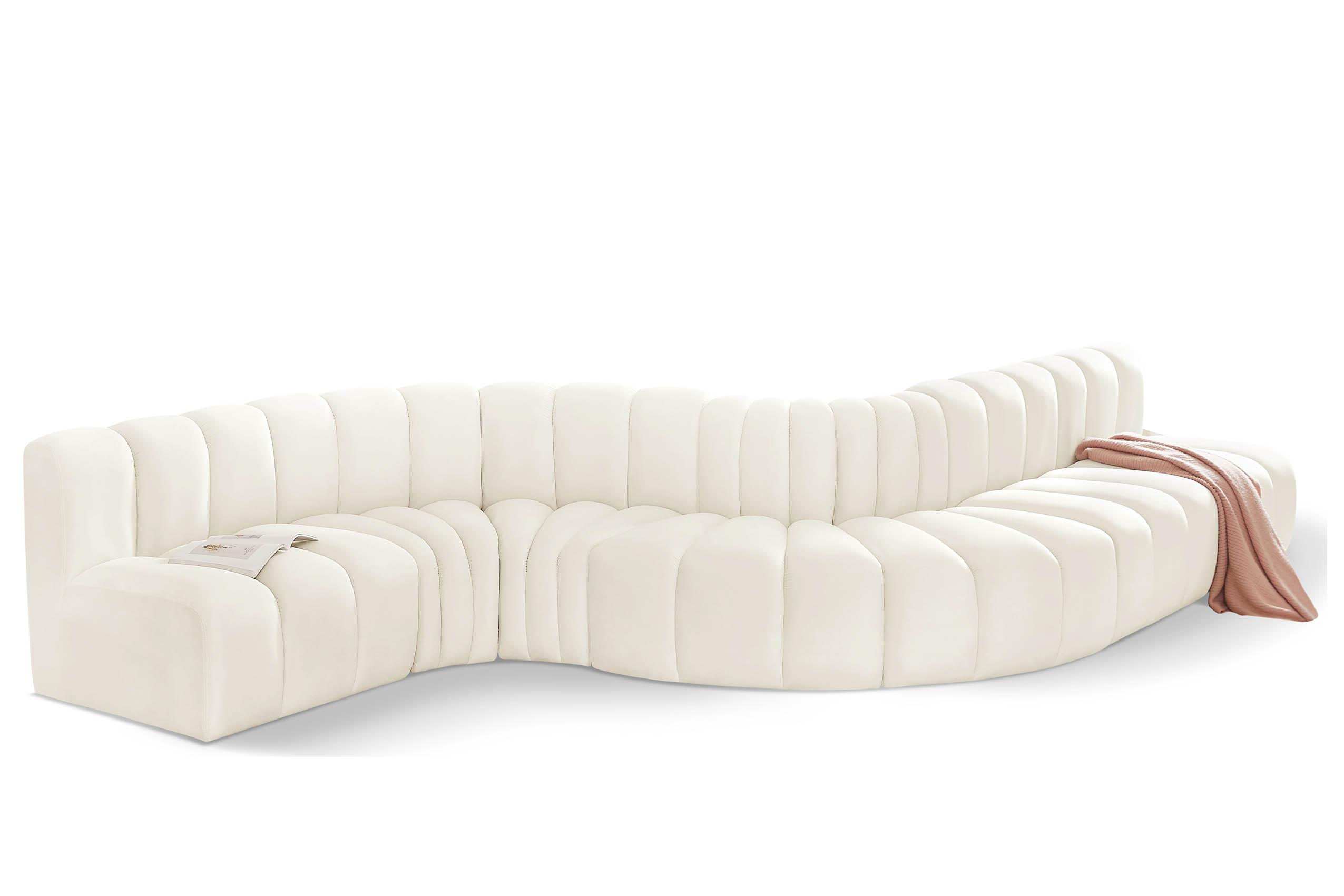 

        
Meridian Furniture ARC 103Cream-S7C Modular Sectional Sofa Cream Velvet 094308298597
