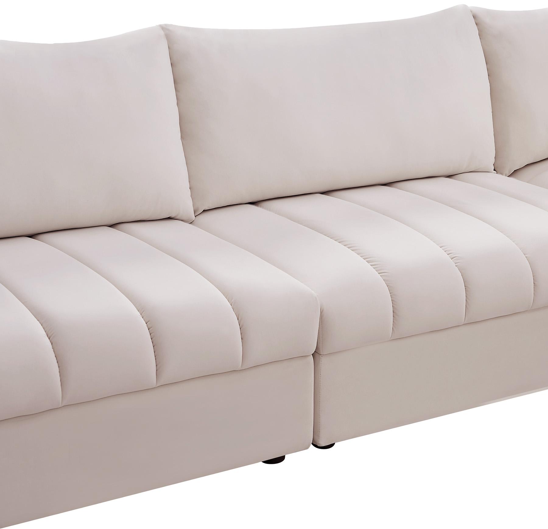 

    
649Cream-Sec6B Meridian Furniture Modular Sectional Sofa
