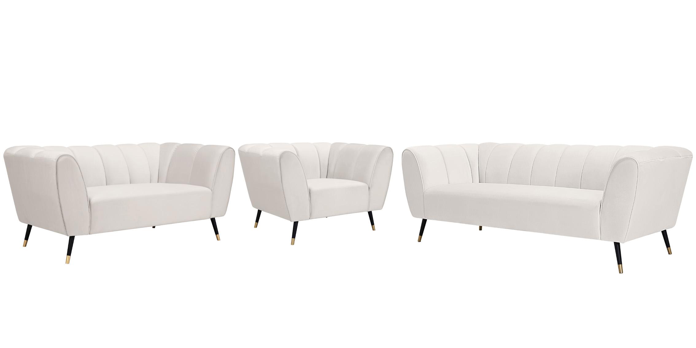 

    
626Cream-S Meridian Furniture Sofa
