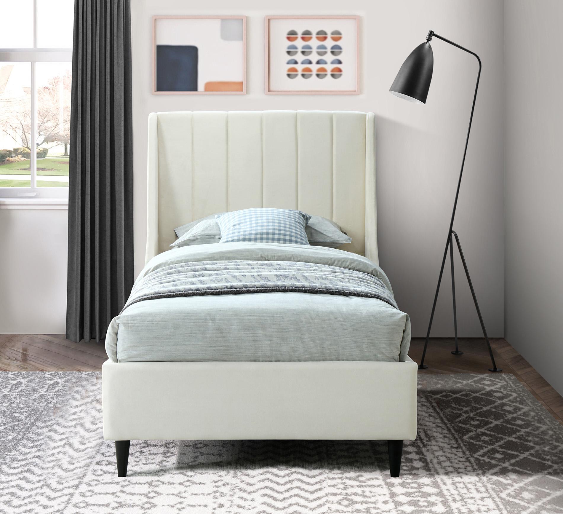 

    
Meridian Furniture EVA EvaCream-T Platform Bed Cream EvaCream-T
