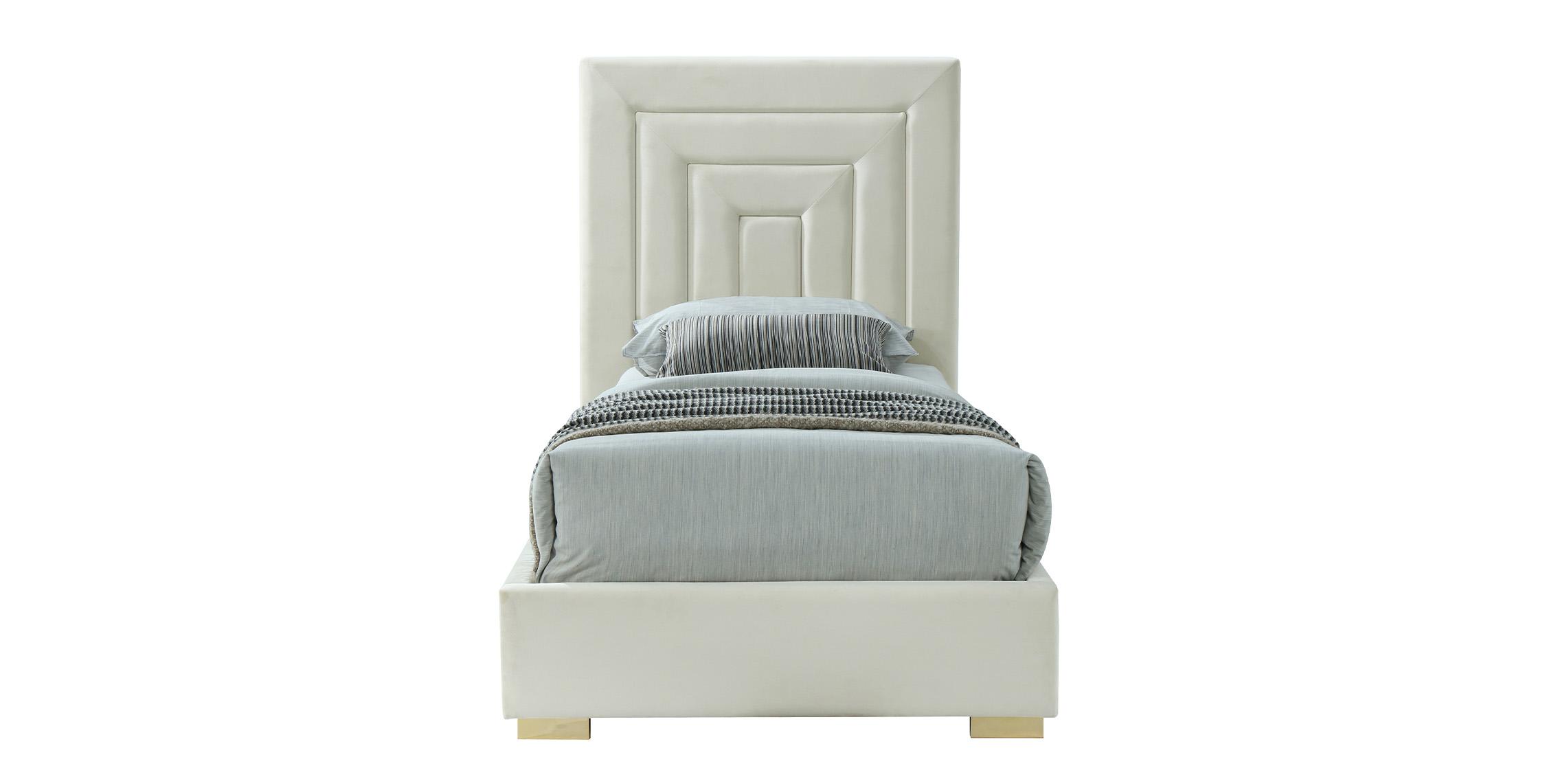 

        
Meridian Furniture NORA NoraCream-T Platform Bed Cream Fabric 094308250601
