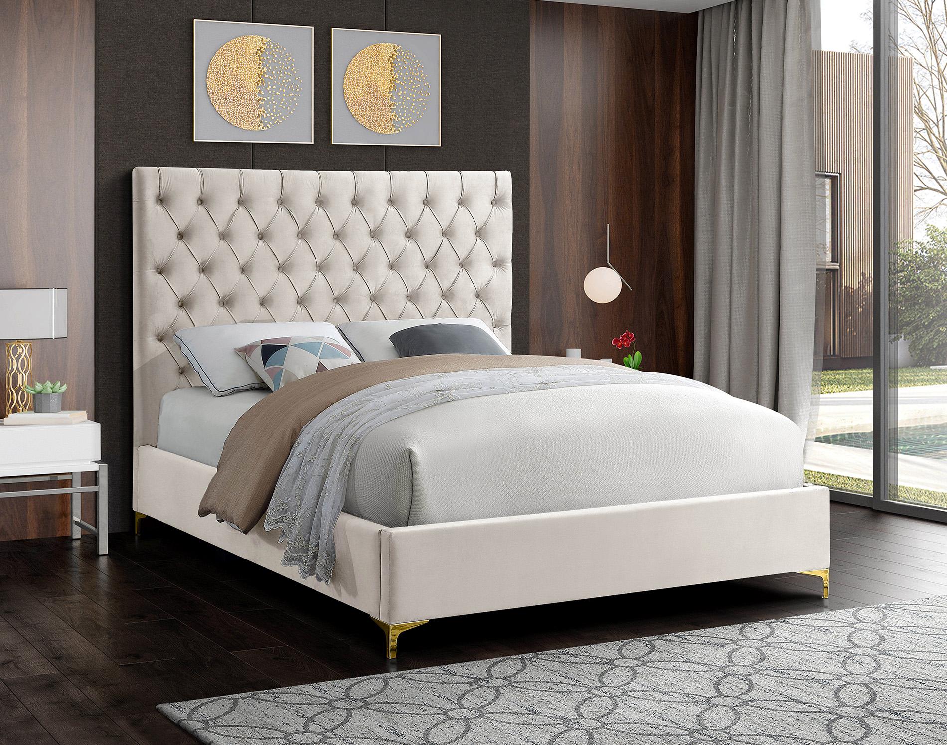 

    
Cream Velvet Deep Button Tufting Full Bed CRUZ Meridian Contemporary Modern
