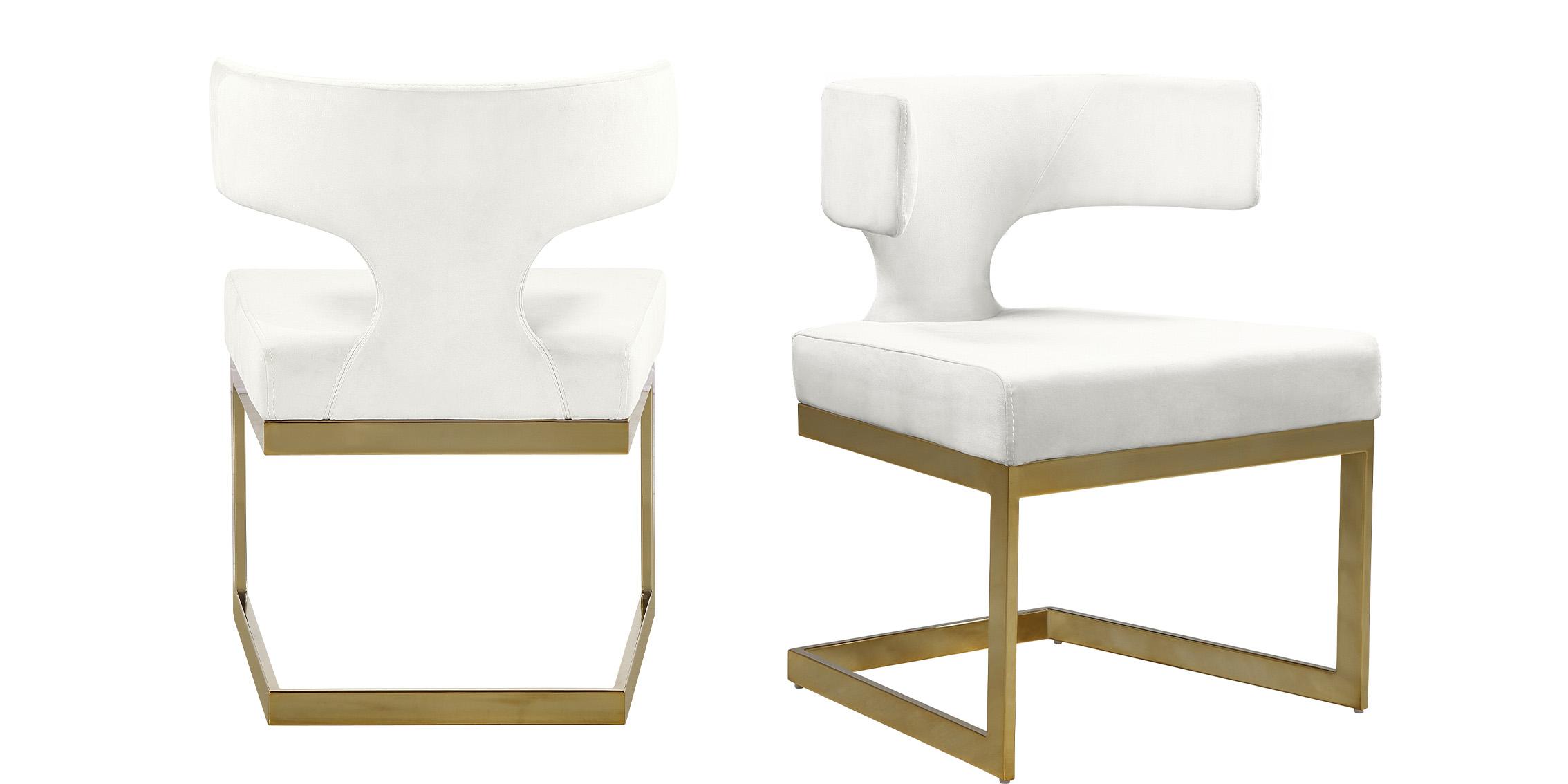 

    
Cream Velvet Dining Chair Set 2Pcs ALEXANDRA 953Cream-C Meridian Contemporary

