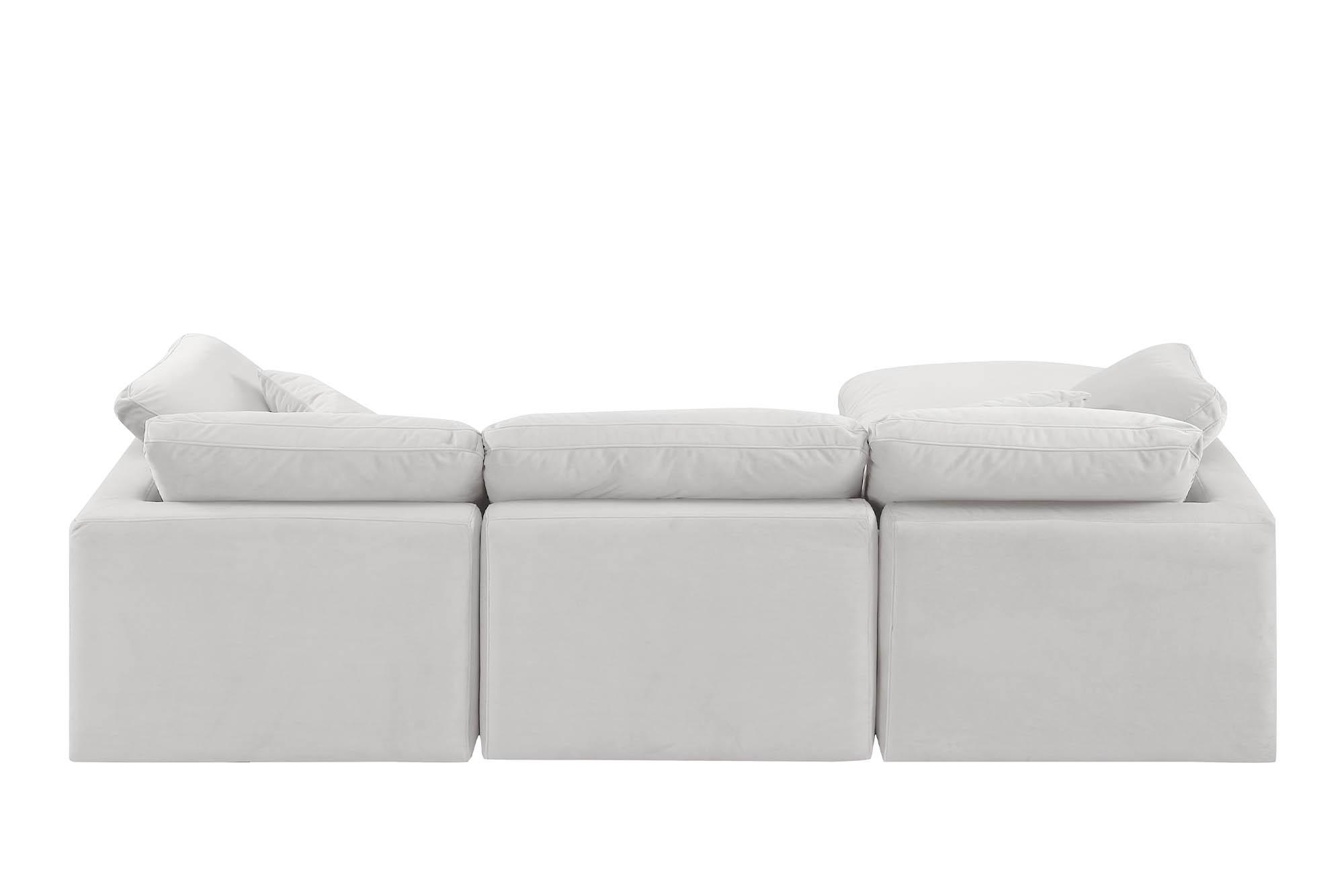 

    
147Cream-Sec4A Meridian Furniture Modular Sectional Sofa
