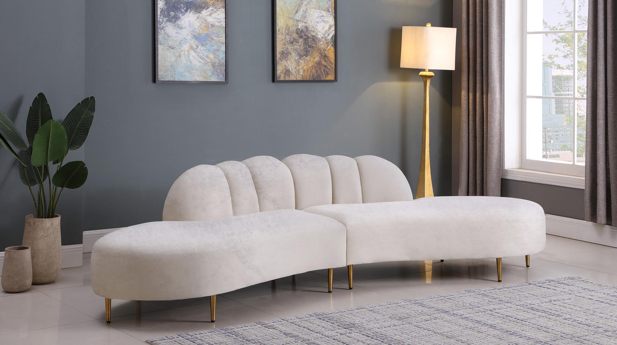 

    
Meridian Furniture DIVINE 618Cream Sectional Sofa Cream 618Cream-Sectional
