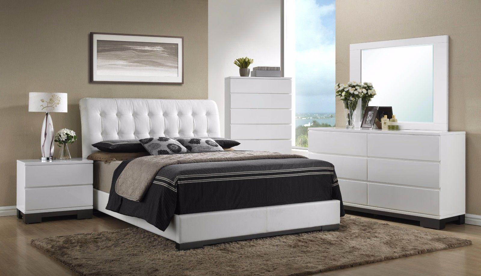 

    
Crown Mark Furniture Avery Modern White Queen Size Platform Bedroom Set 4Pcs
