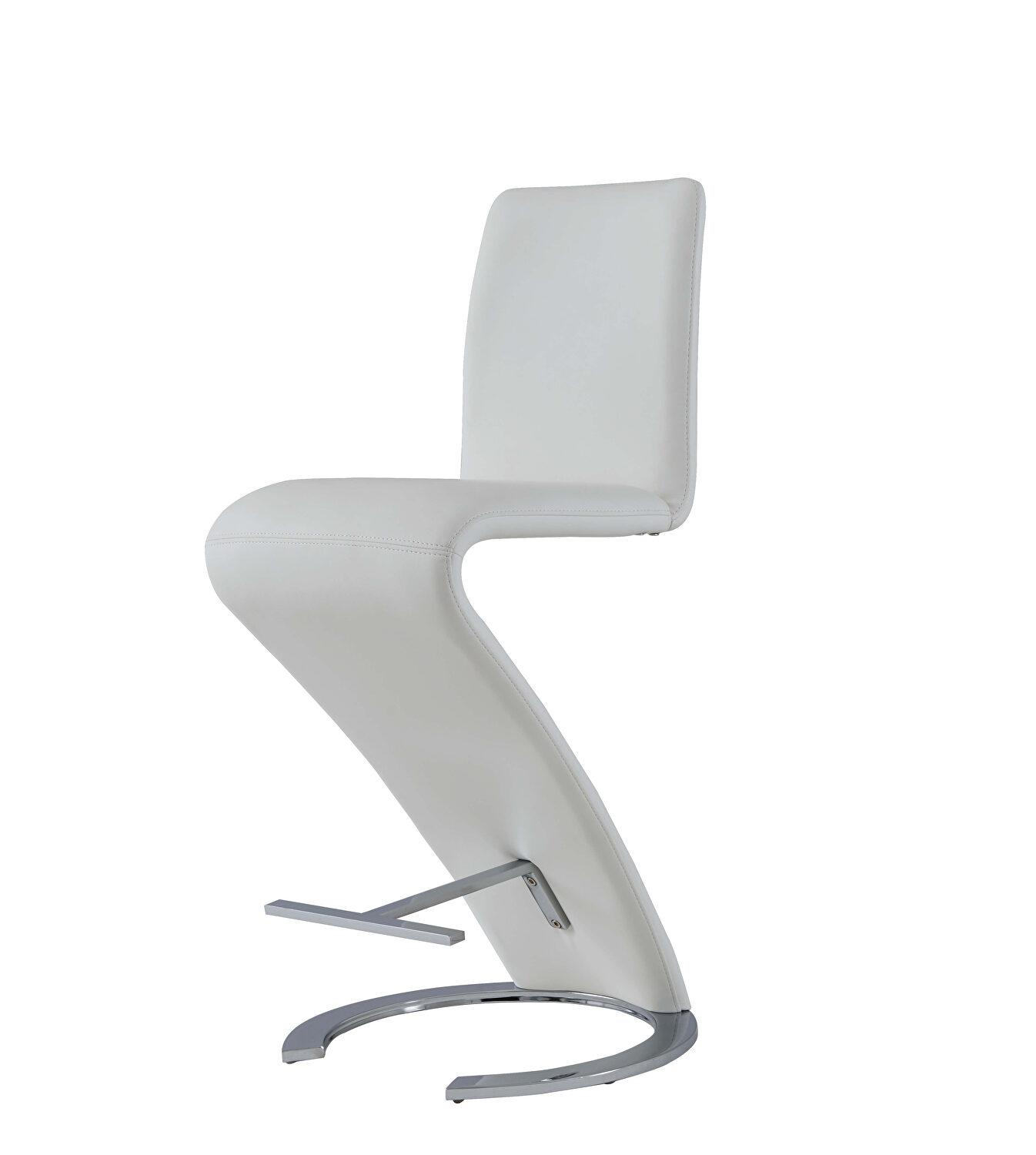 

    
Global Furniture USA D9002BS-WHT Bar Stool Set White/Silver D9002BS-WHT-Set-2
