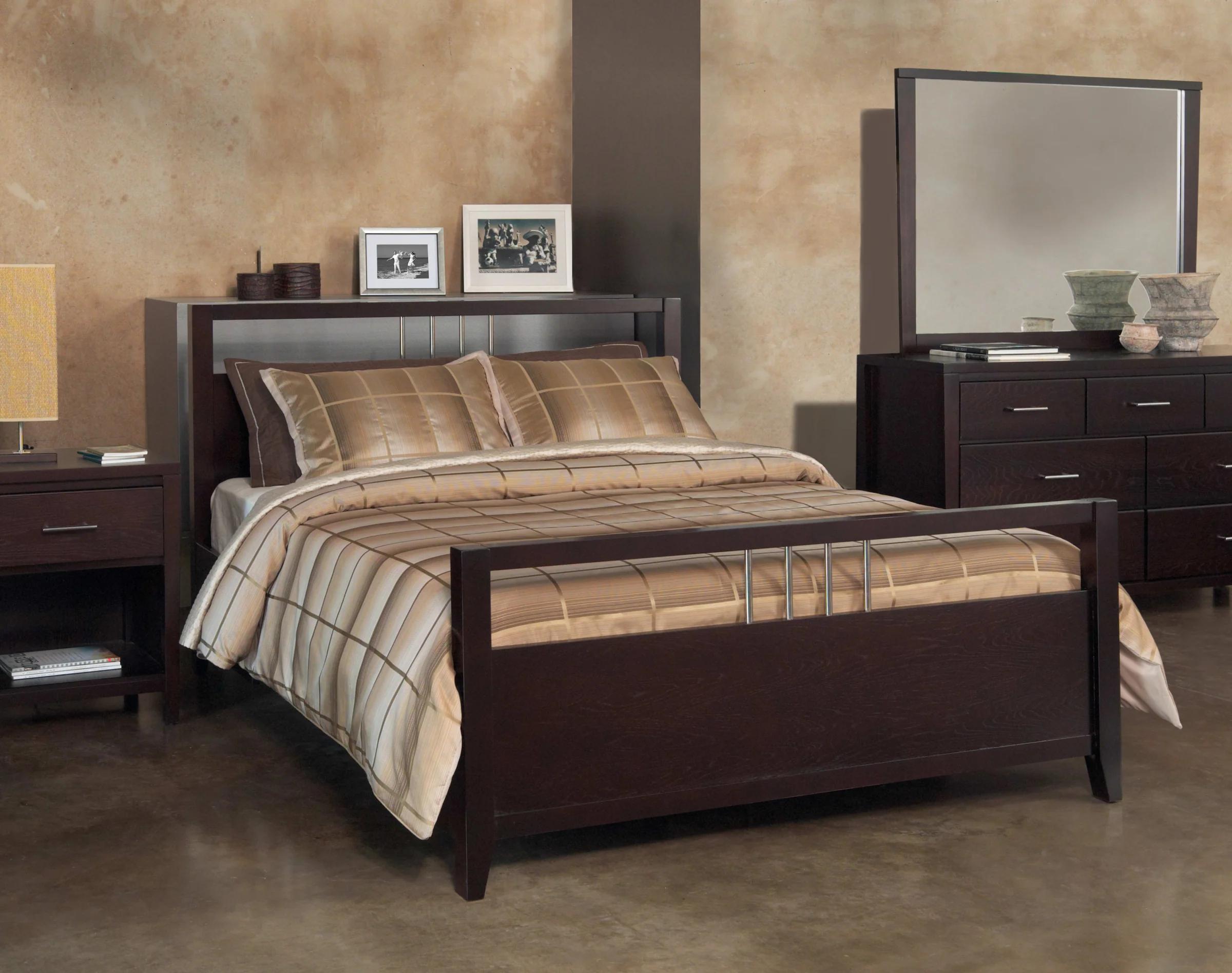 

    
Dark Espresso Finish Birch Wood Veneer King Storage Bedroom Set 5Pcs w/Chest NEVIS by Modus Furniture
