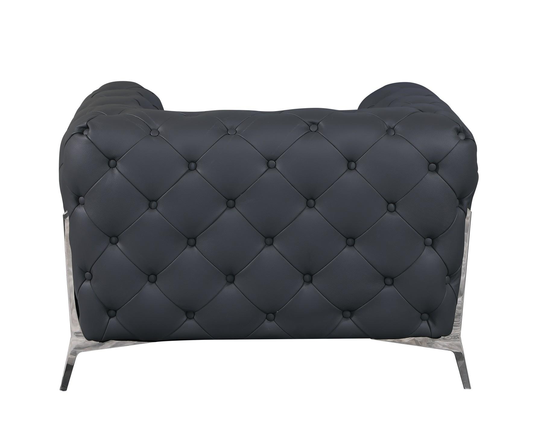 

        
Global United 970 Sofa Loveseat and Chair Set Dark Gray Top grain leather 00810036129978

