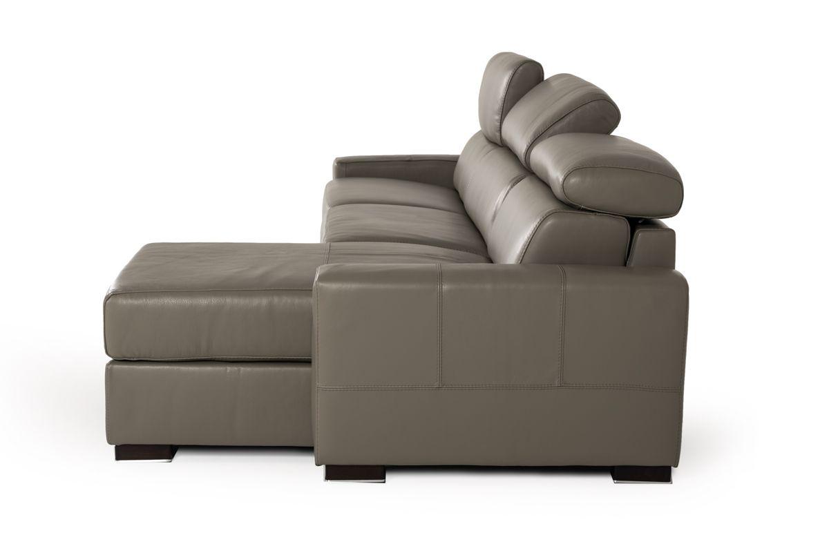 

    
VGNTSACHA-C611 VIG Furniture Sectional Sofa Bed
