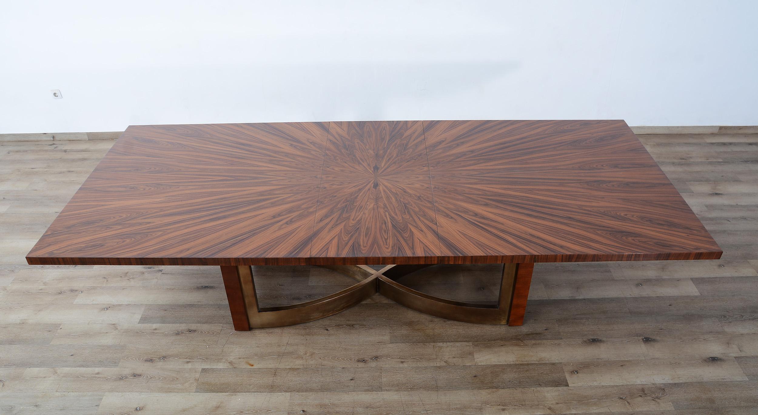 

    
56015-DT Dark Mocha Brazilian Rosewood GLAMOUR Dining Table EUROPEAN FURNITURE Modern

