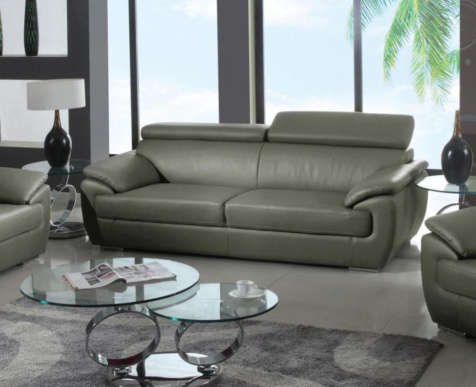 

    
Daye Luxury Living Room Sofa in Gray by Orren Ellis
