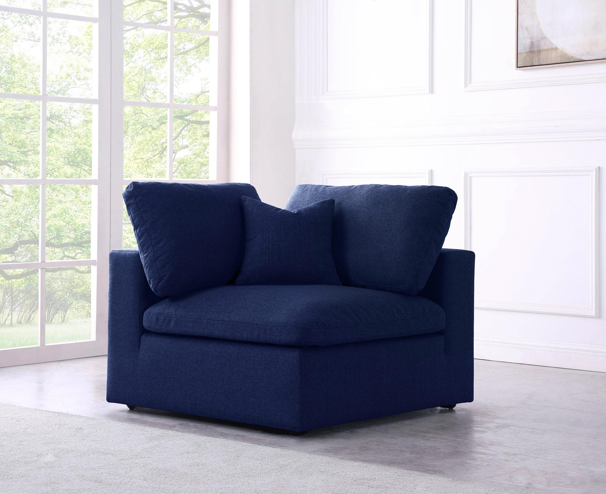 

    
Serene Navy Linen Textured Fabric Deluxe Comfort Corner Chair Meridian
