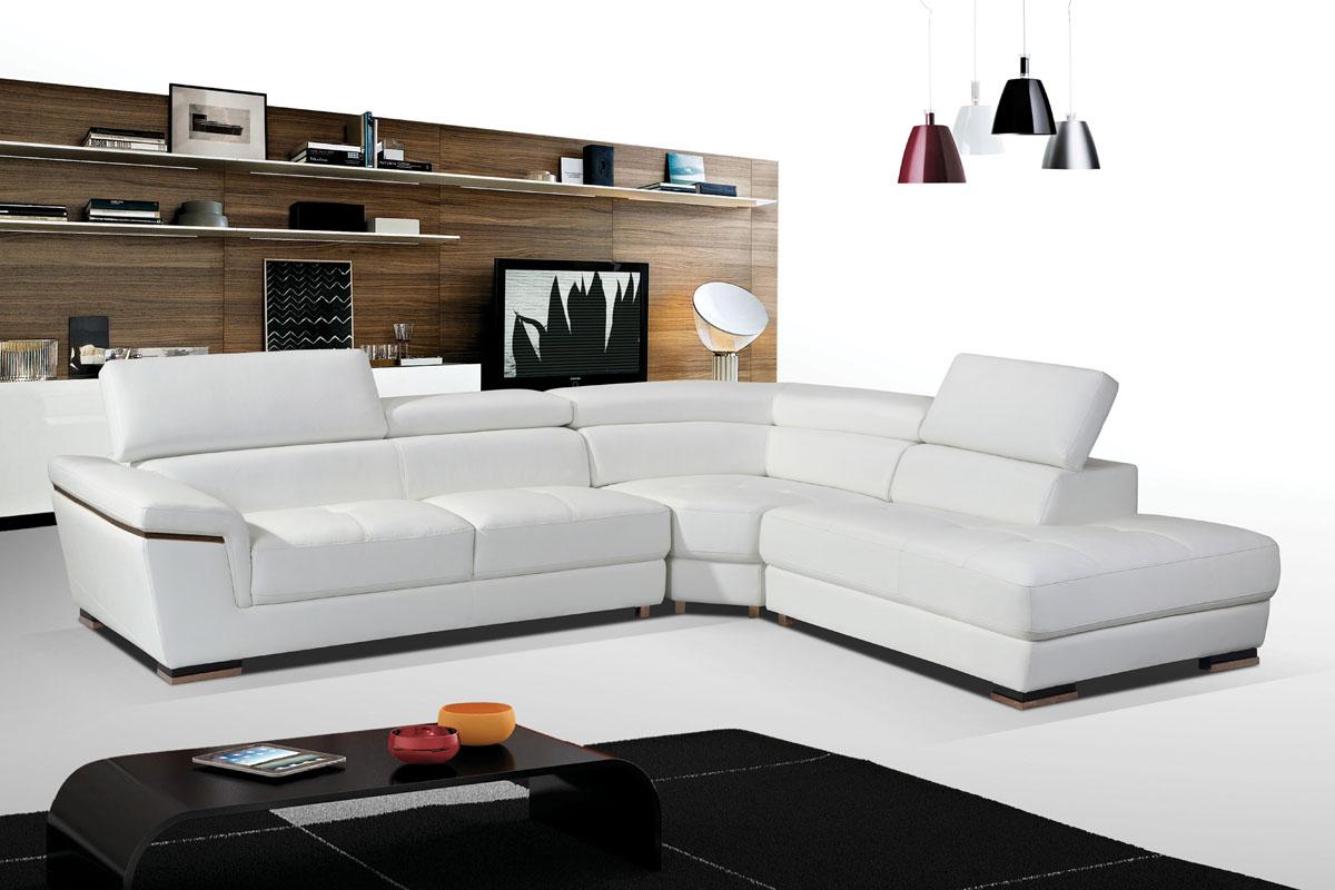 

    
2383 Sectional Sofa
