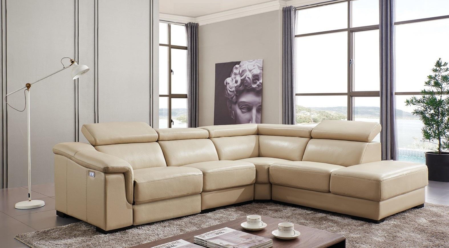 

    
ESF 760 Sectional Sofa Beige ESF-760-Sectional-RHC
