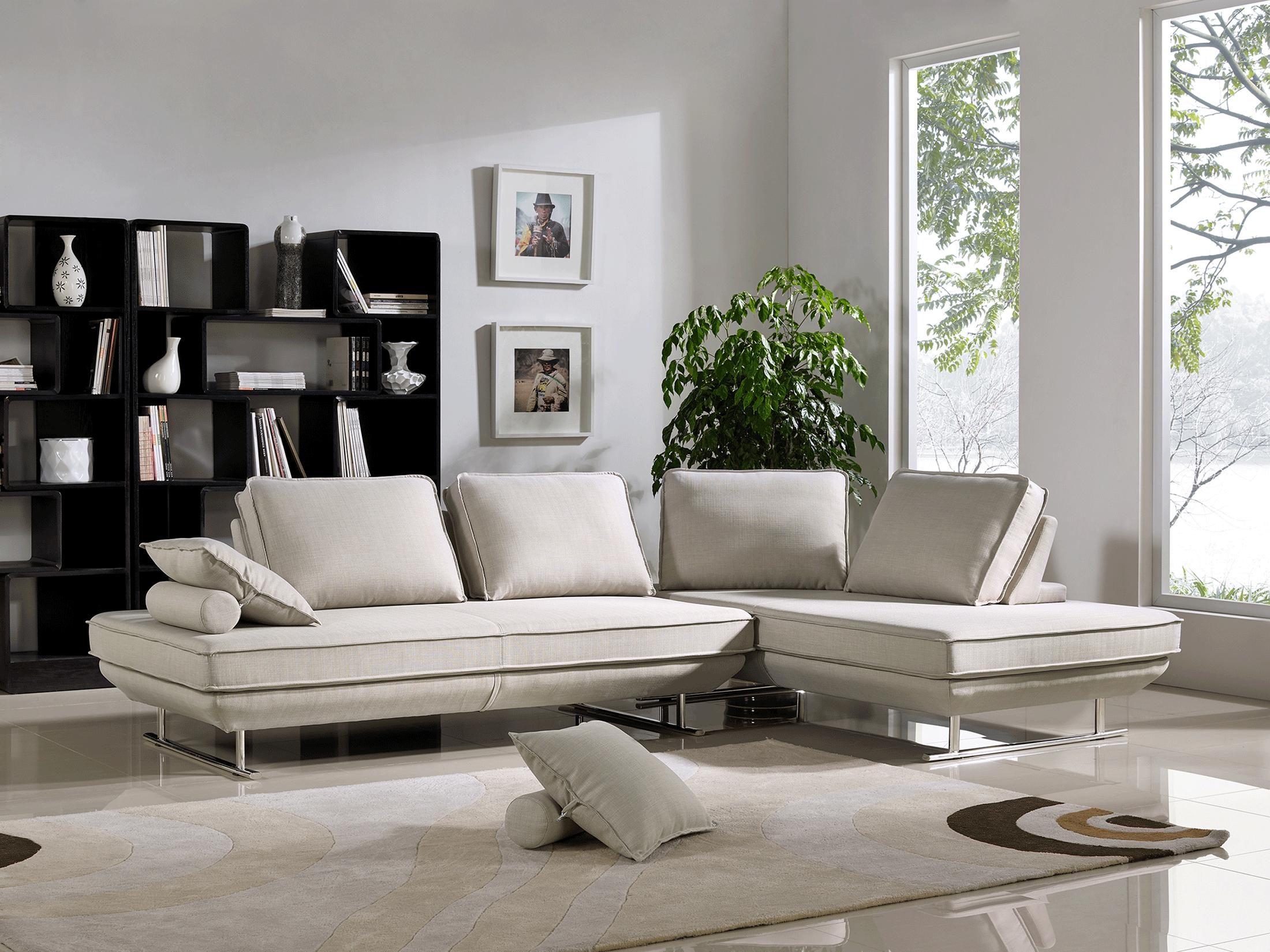 

    
ESF Bergamo Beige Fabric Sectional Sofa Contemporary Casual Modern
