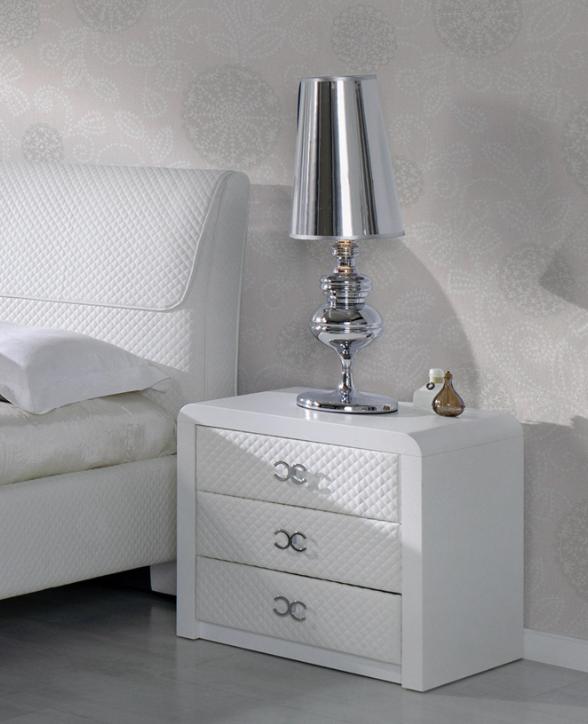 

    
ESF-Emily-EK-Set-5 ESF Emily 887 Pure White Eco Leather King Bedroom Set 5Pcs Made in Spain Modern
