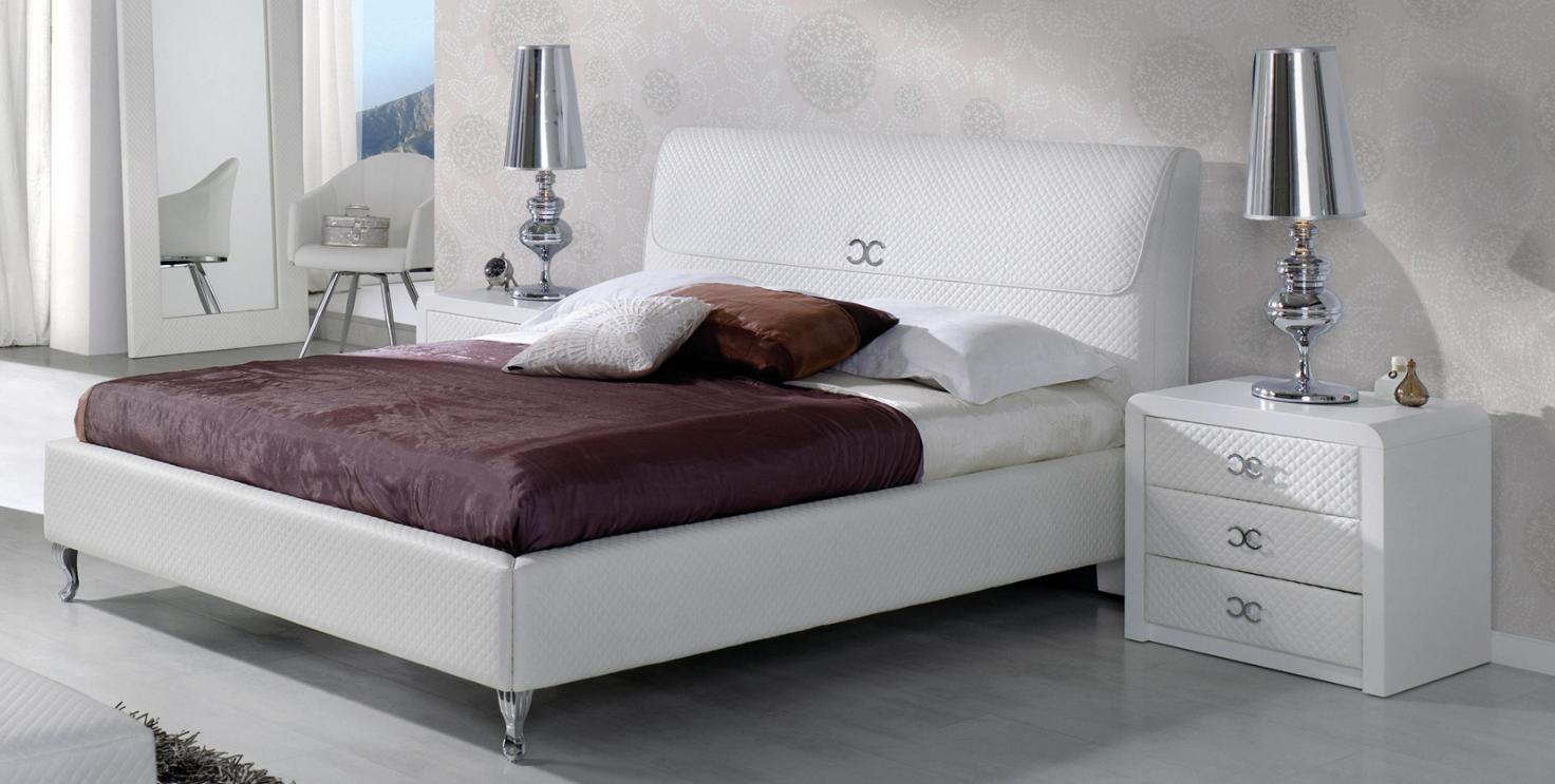

    
ESF Emily 887 Pure White Eco Leather Queen Platform Bed Made in Spain
