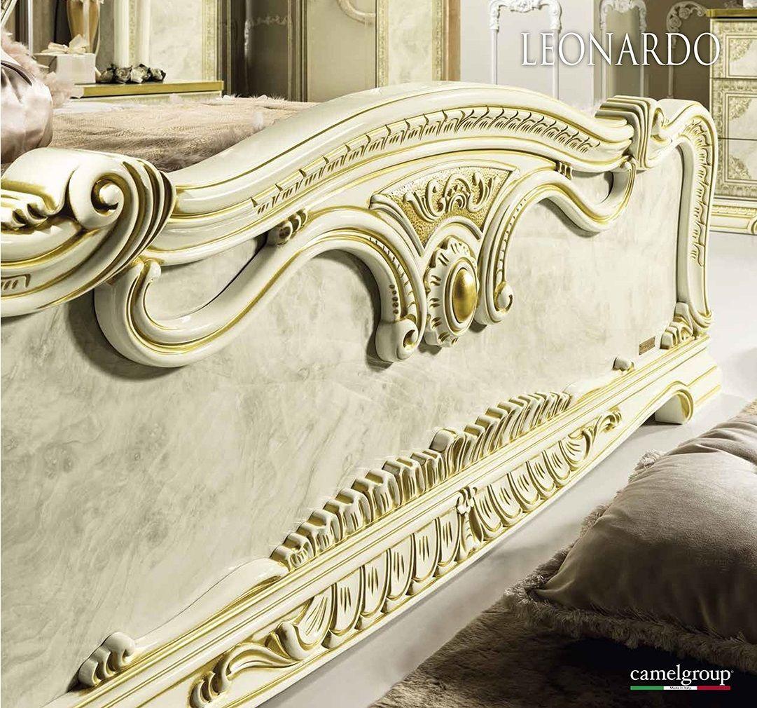 

    
ESF Leonardo Panel Bedroom Set Ivory/Gold ESF-Leonardo-Q-2N-3PC
