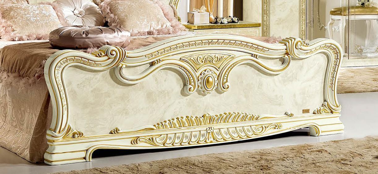 

                    
ESF Leonardo Panel Bedroom Set Ivory/Gold Faux Leather Purchase 

