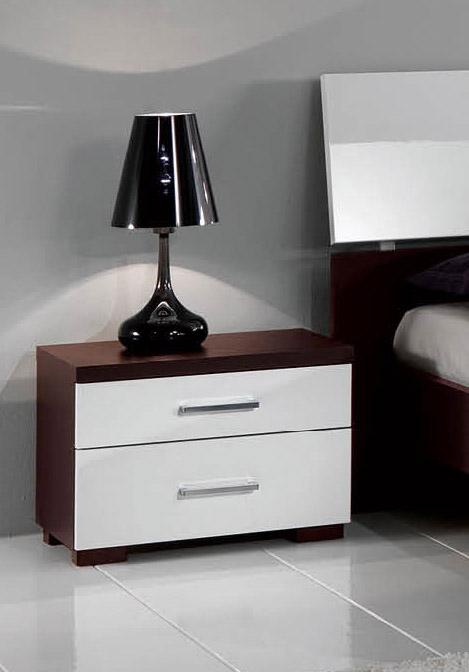 

    
ESF Luxury Platform Bedroom Set White/Wenge ESF-Luxury-EK-Set-3
